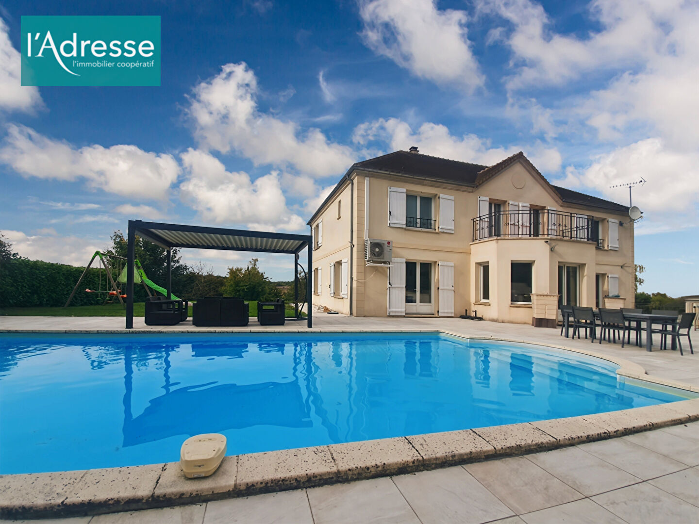 Maison MEULAN EN YVELINES (78250) 9 pièces 263.00 m²