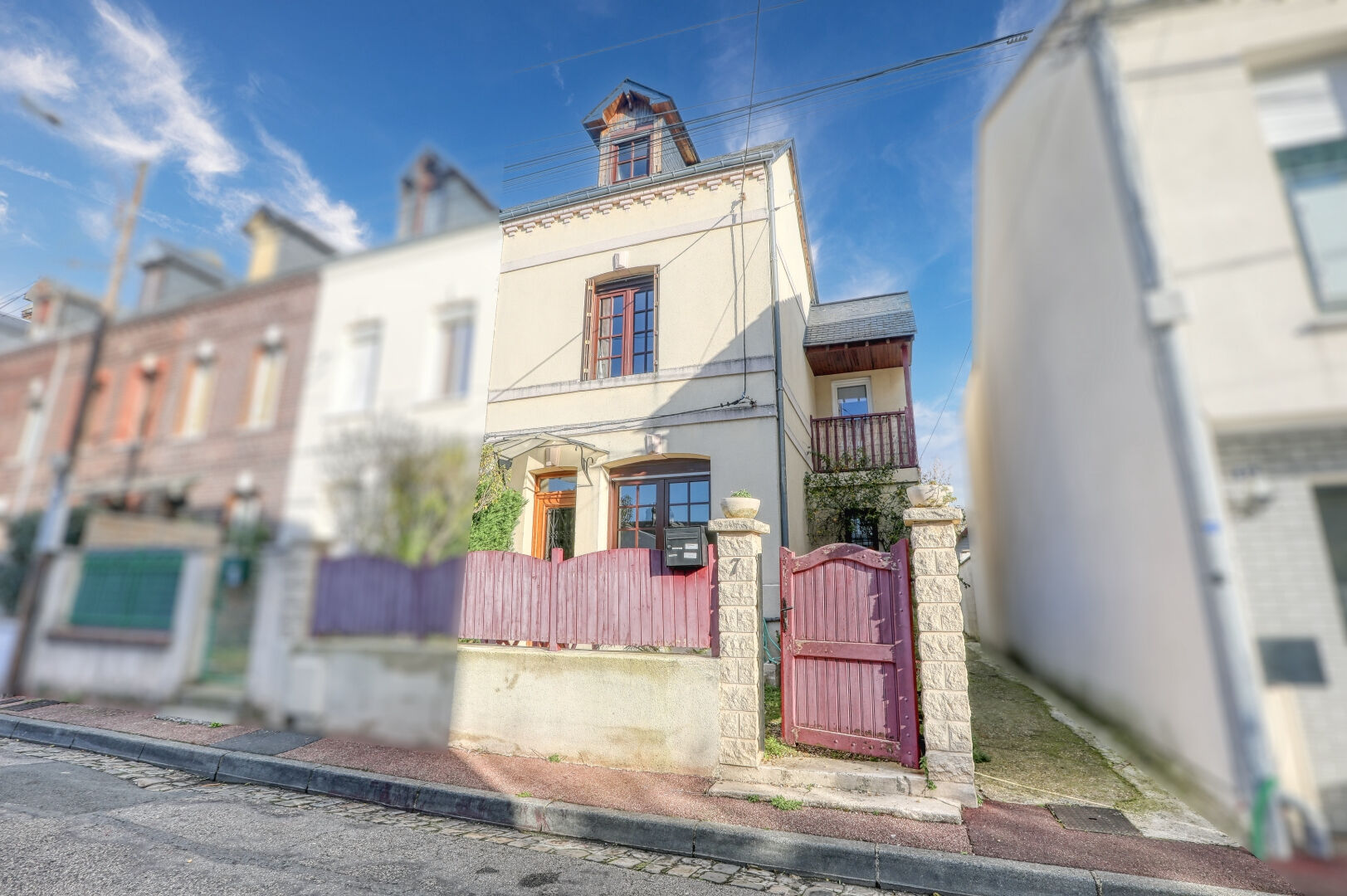 Maison LE PETIT QUEVILLY (76140) 4 pièces 89.00 m²