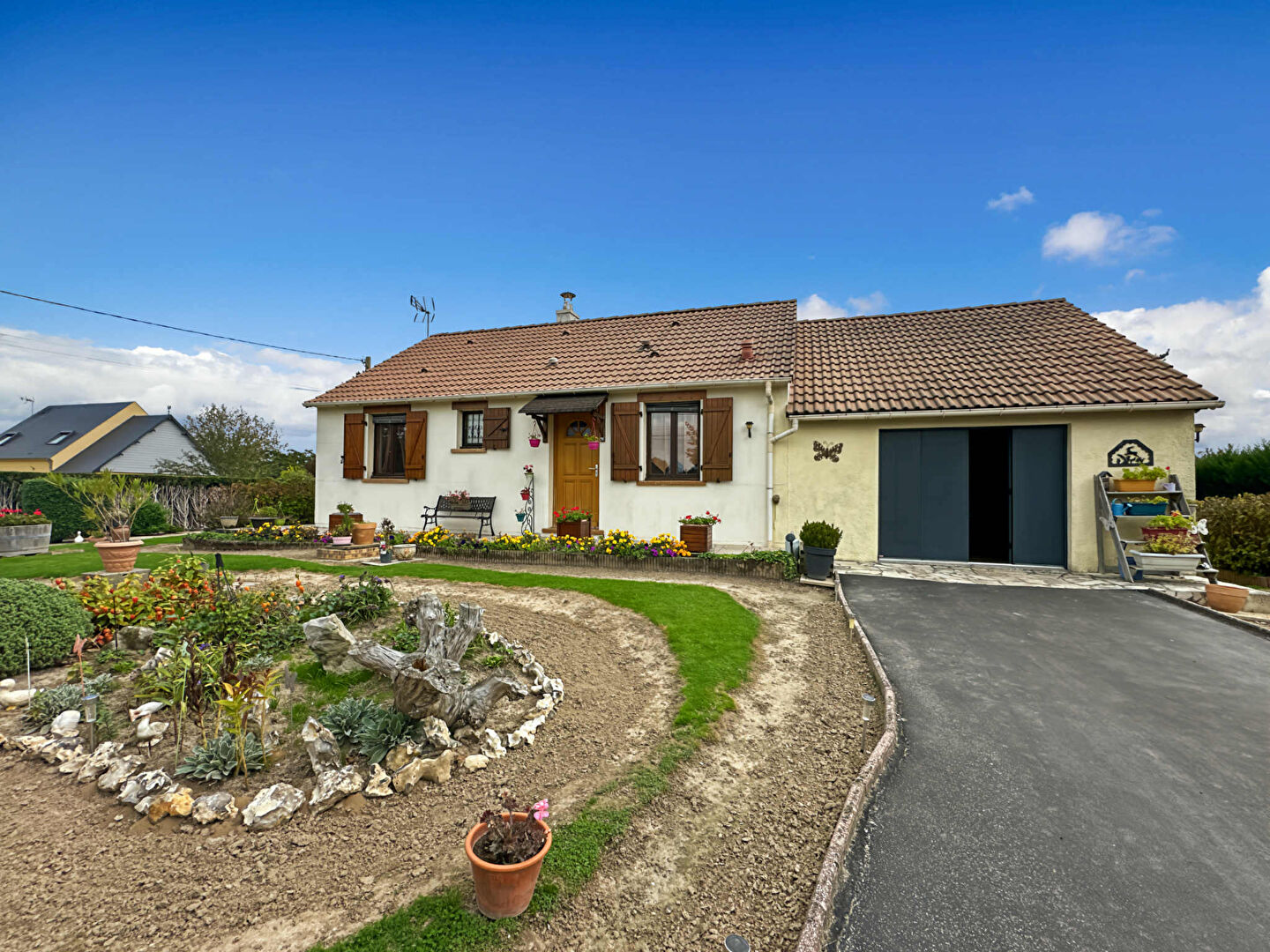 Maison ETREPAGNY (27150) 3 pièces 65.61 m²