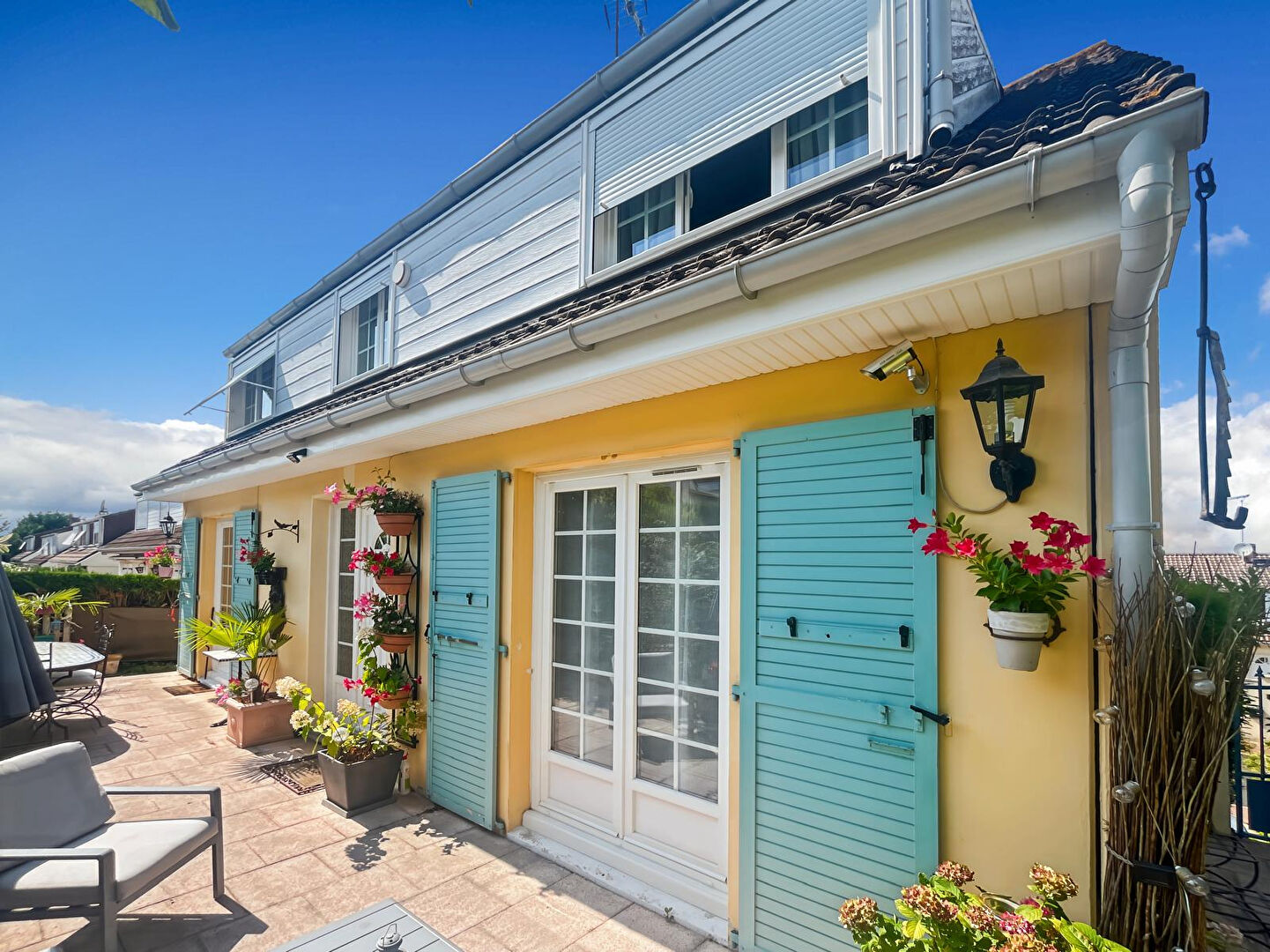 Maison MEULAN EN YVELINES (78250) 7 pièces 121.00 m²