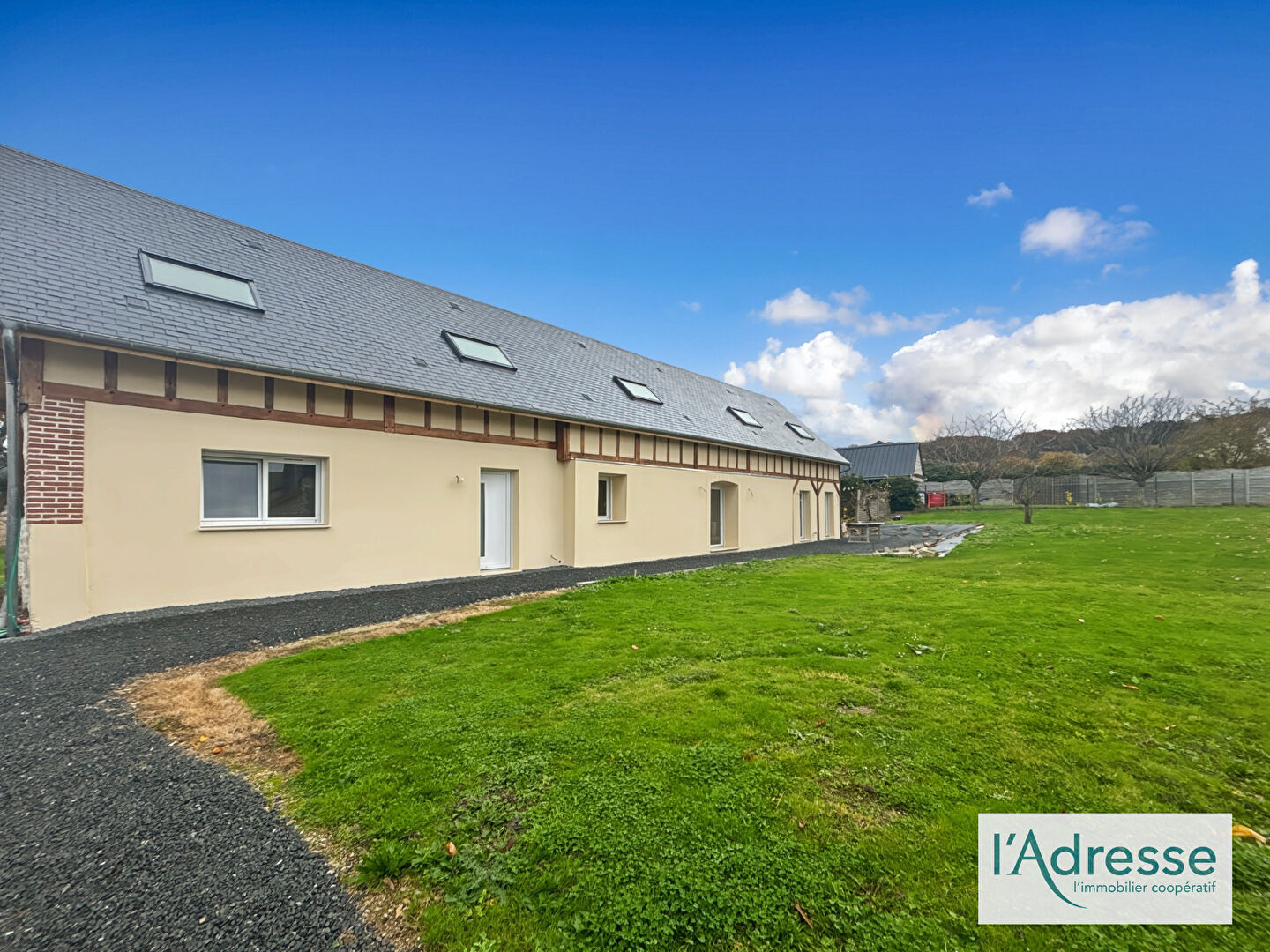 Maison LE VAUDREUIL (27100) 7 pièces 215.00 m²