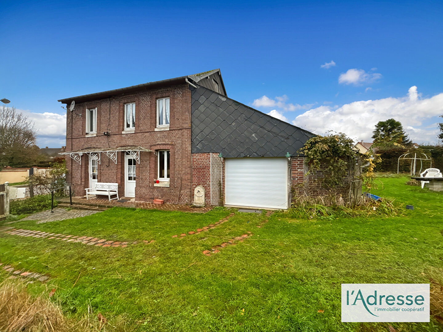 Maison LA NEUVILLE CHANT D OISEL (76520) 5 pièces 113.00 m²