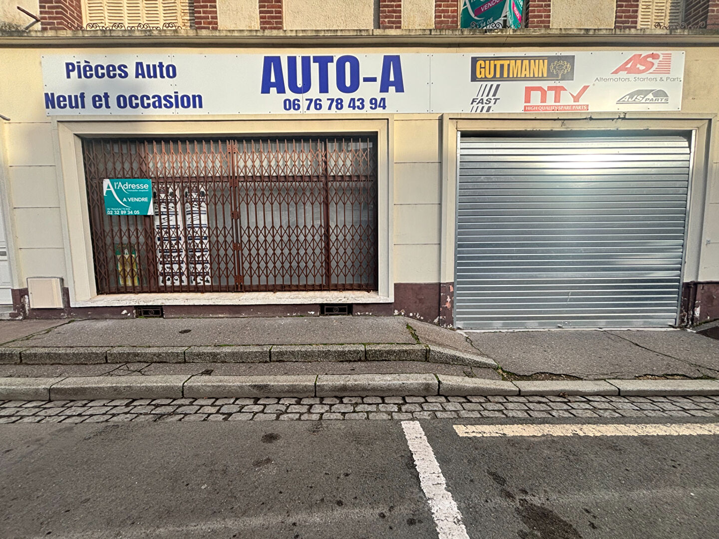 Local commercial GOURNAY EN BRAY (76220) 270.00 m²