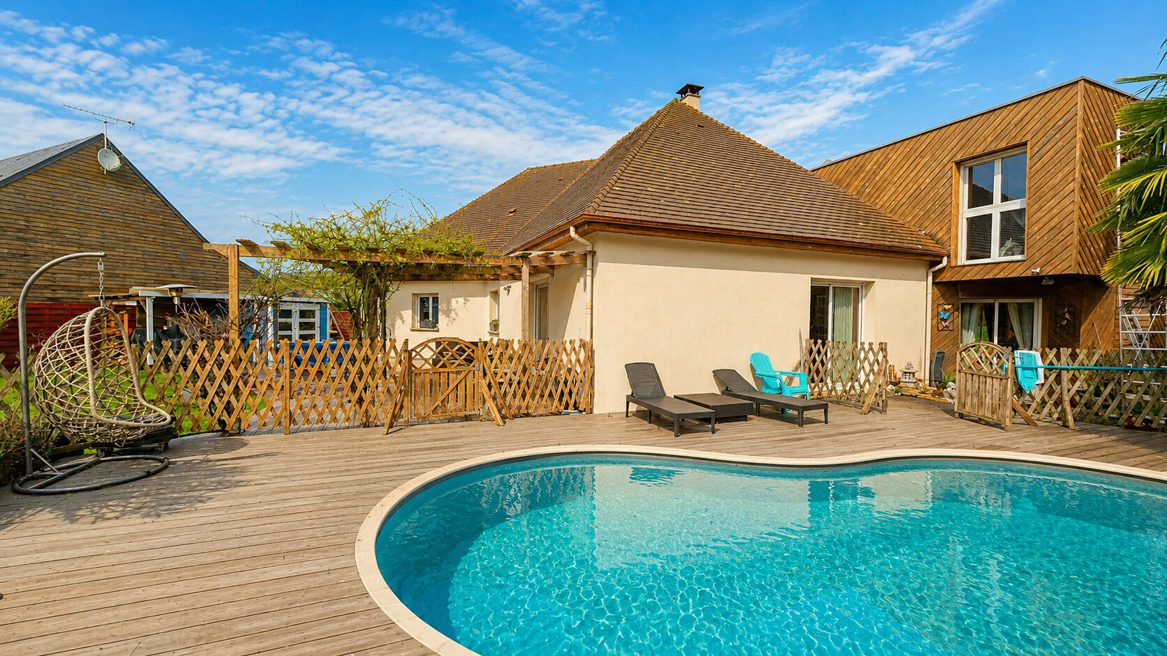 Maison ETREPAGNY (27150) 12 pi&egrave;ces 293.00 m&sup2;