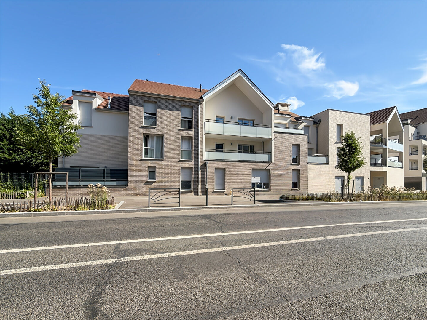 Jouy-le-Moutier (95) 298 000 € Appartement 4 pièces , 3 chambres 84.59 m² Avec terrasse Voir le bien