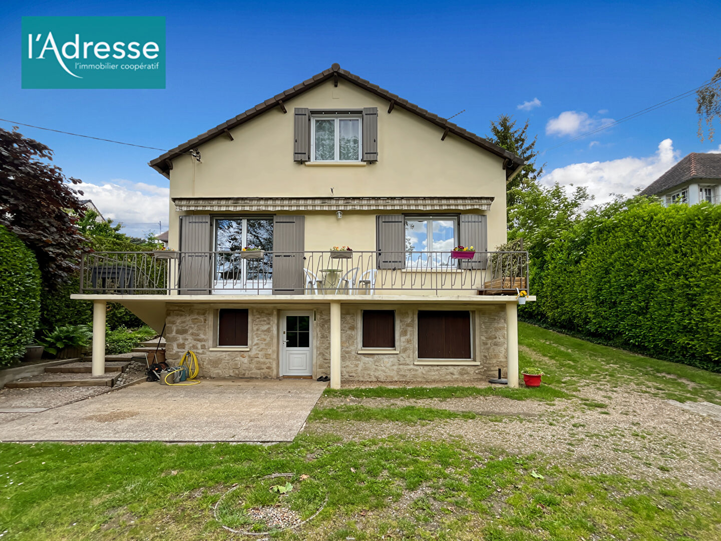 Maison MEZY SUR SEINE (78250) 7 pi&egrave;ces 174.00 m&sup2;