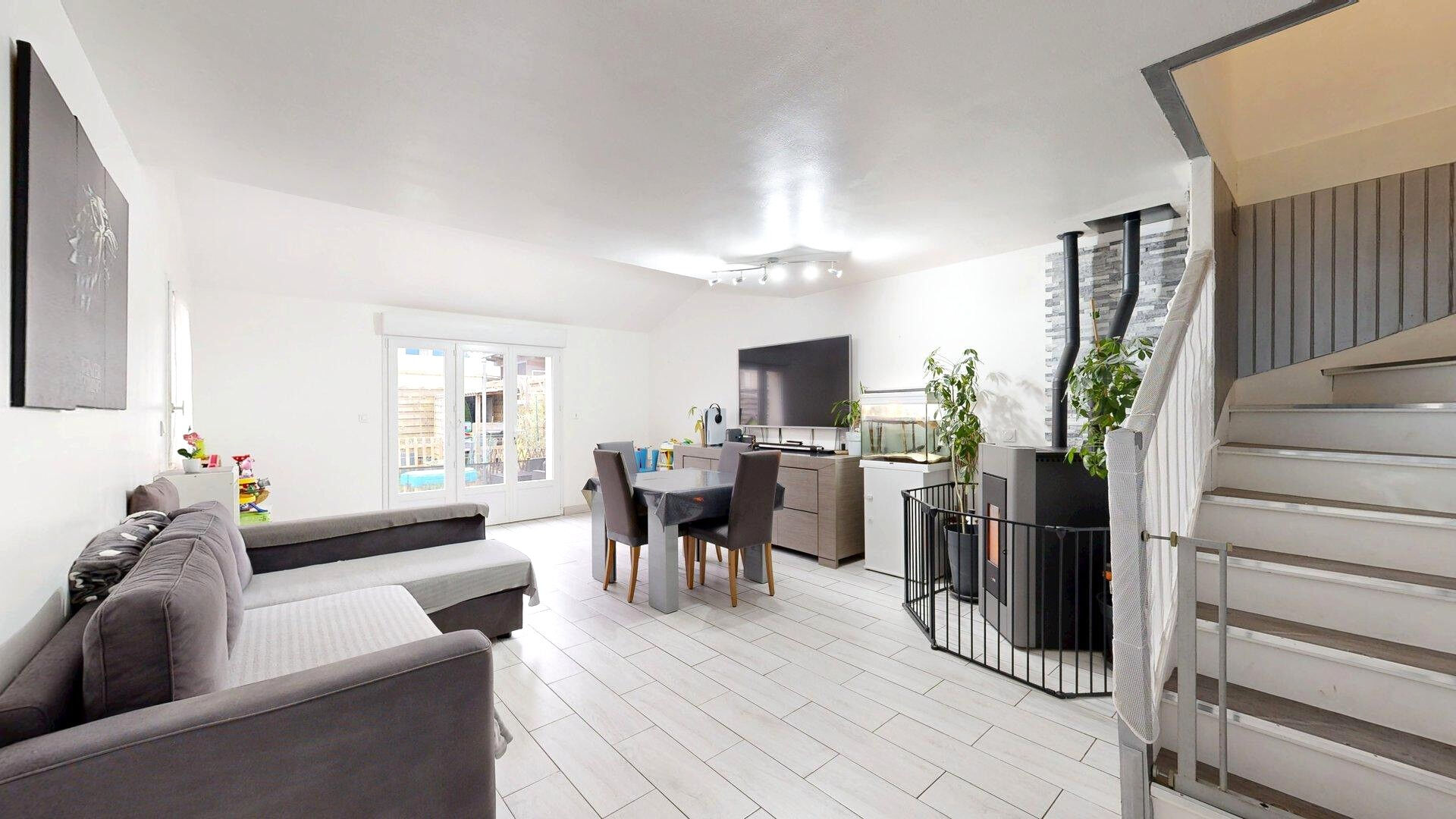 Maison CERGY (95800) 6 pi&egrave;ces 88.00 m&sup2;