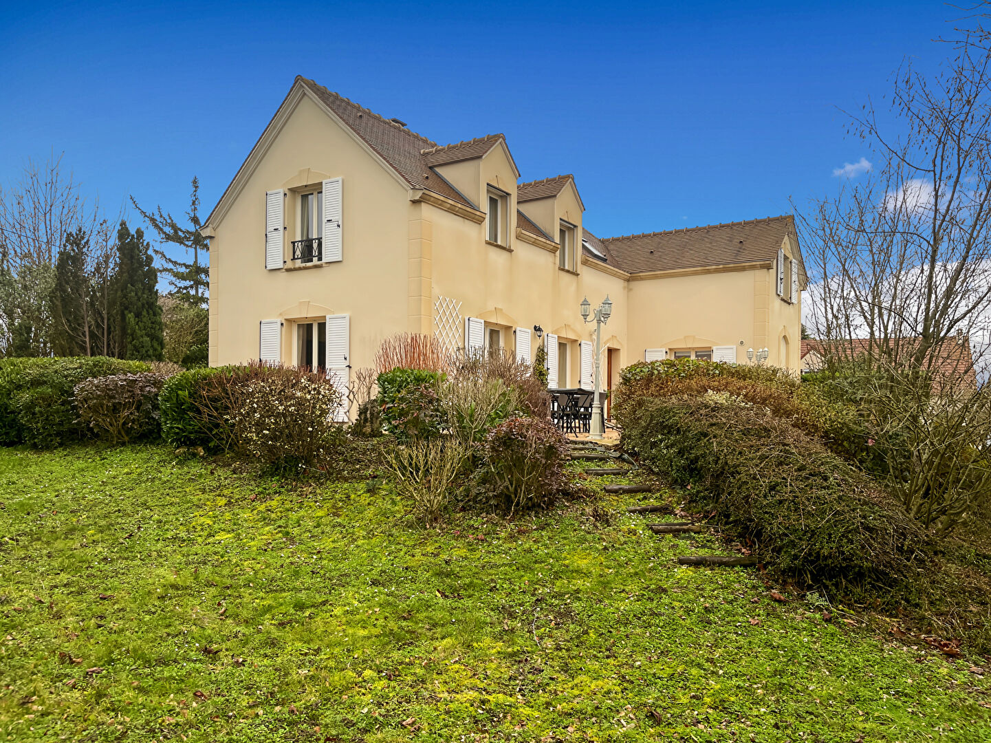 Maison MEZY SUR SEINE (78250) 6 pi&egrave;ces 135.00 m&sup2;