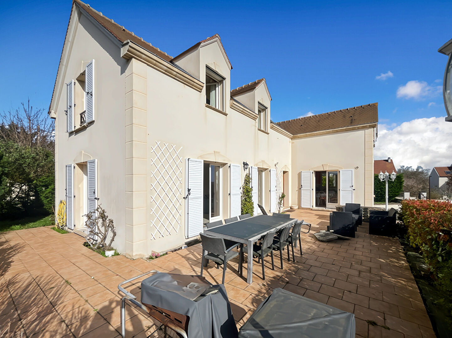 Maison MEZY SUR SEINE (78250) 6 pi&egrave;ces 135.00 m&sup2;