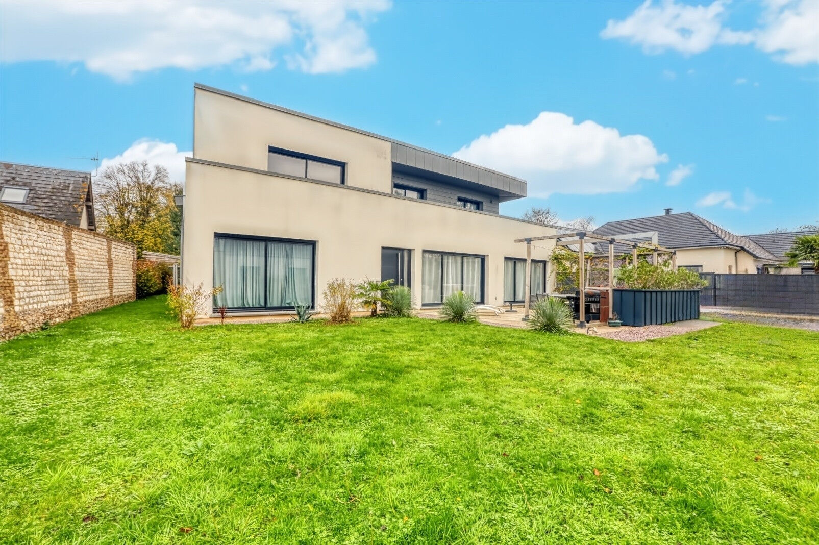 Maison FRANQUEVILLE SAINT PIERRE (76520) 6 pi&egrave;ces 229.00 m&sup2;