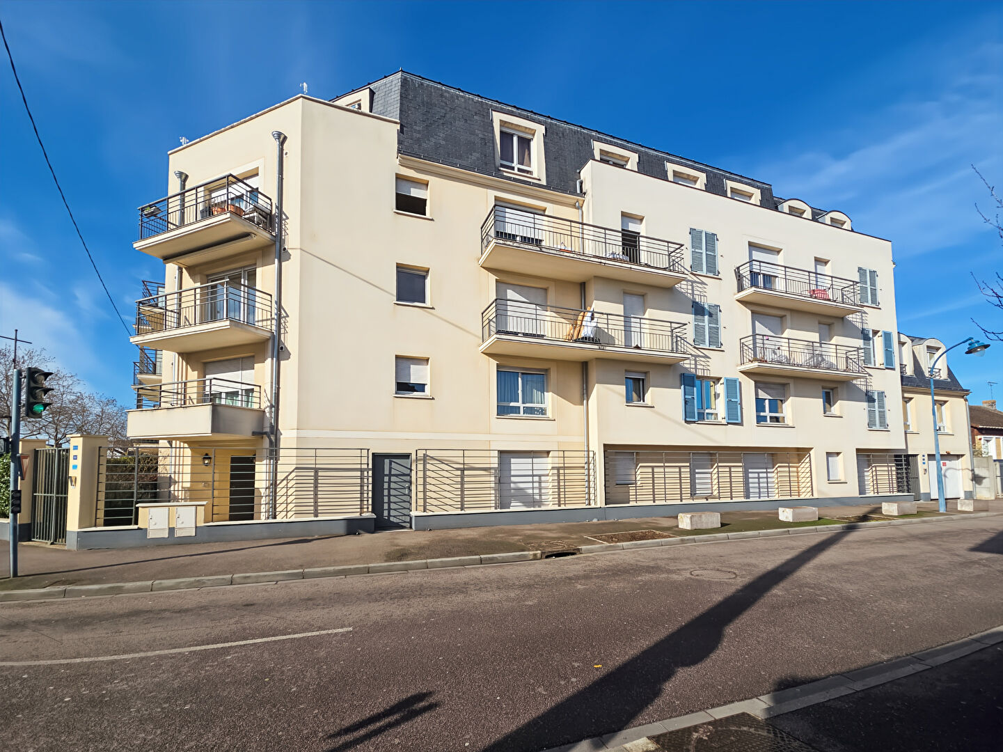 Appartement MANTES LA JOLIE (78200) 3 pi&egrave;ces 61.00 m&sup2;