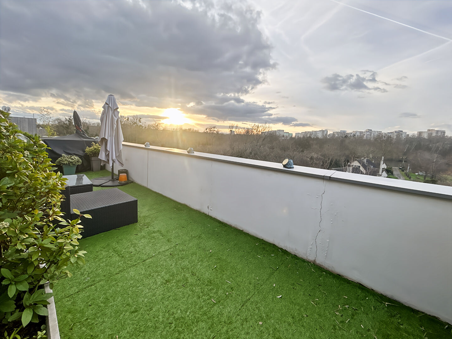 Appartement ERAGNY SUR OISE (95610) 3 pi&egrave;ces 72.70 m&sup2;