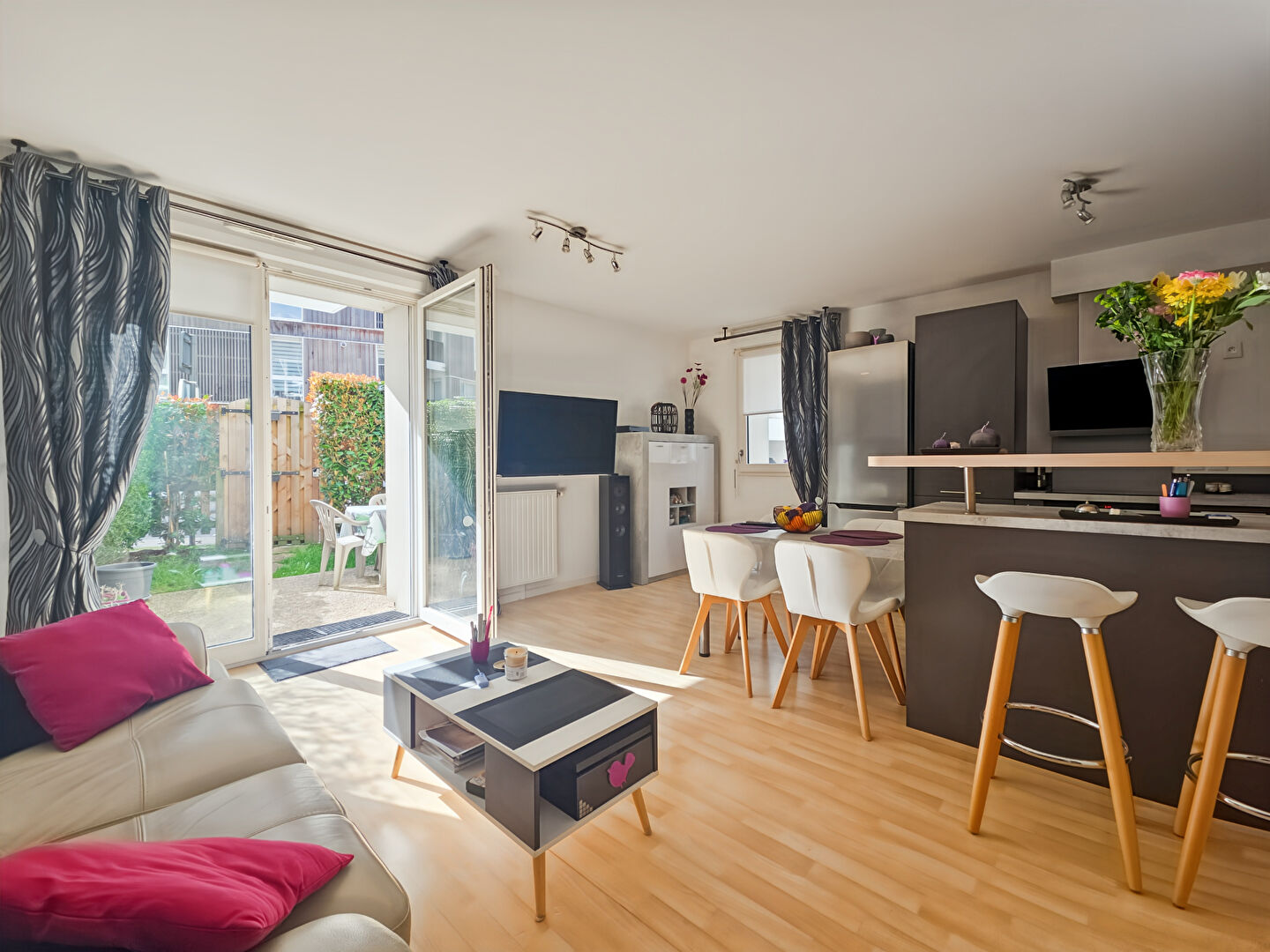 Appartement MENUCOURT (95180) 3 pi&egrave;ces 62.00 m&sup2;