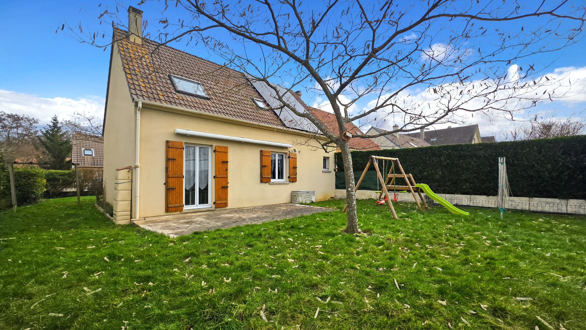 Maison LES MUREAUX (78130) 5 pi&egrave;ces 90.00 m&sup2;