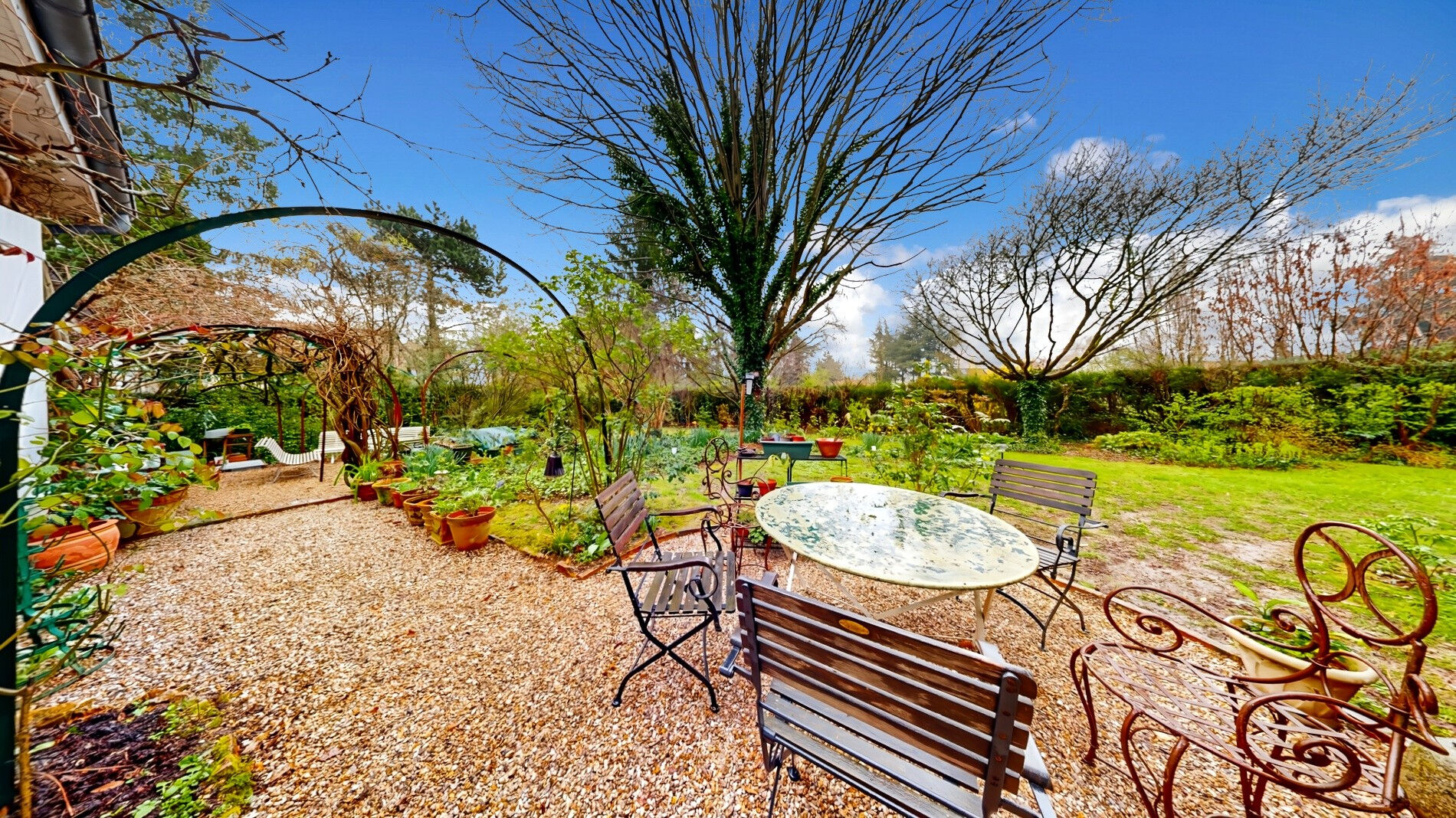 Maison VAUREAL (95490) 8 pi&egrave;ces 197.00 m&sup2;