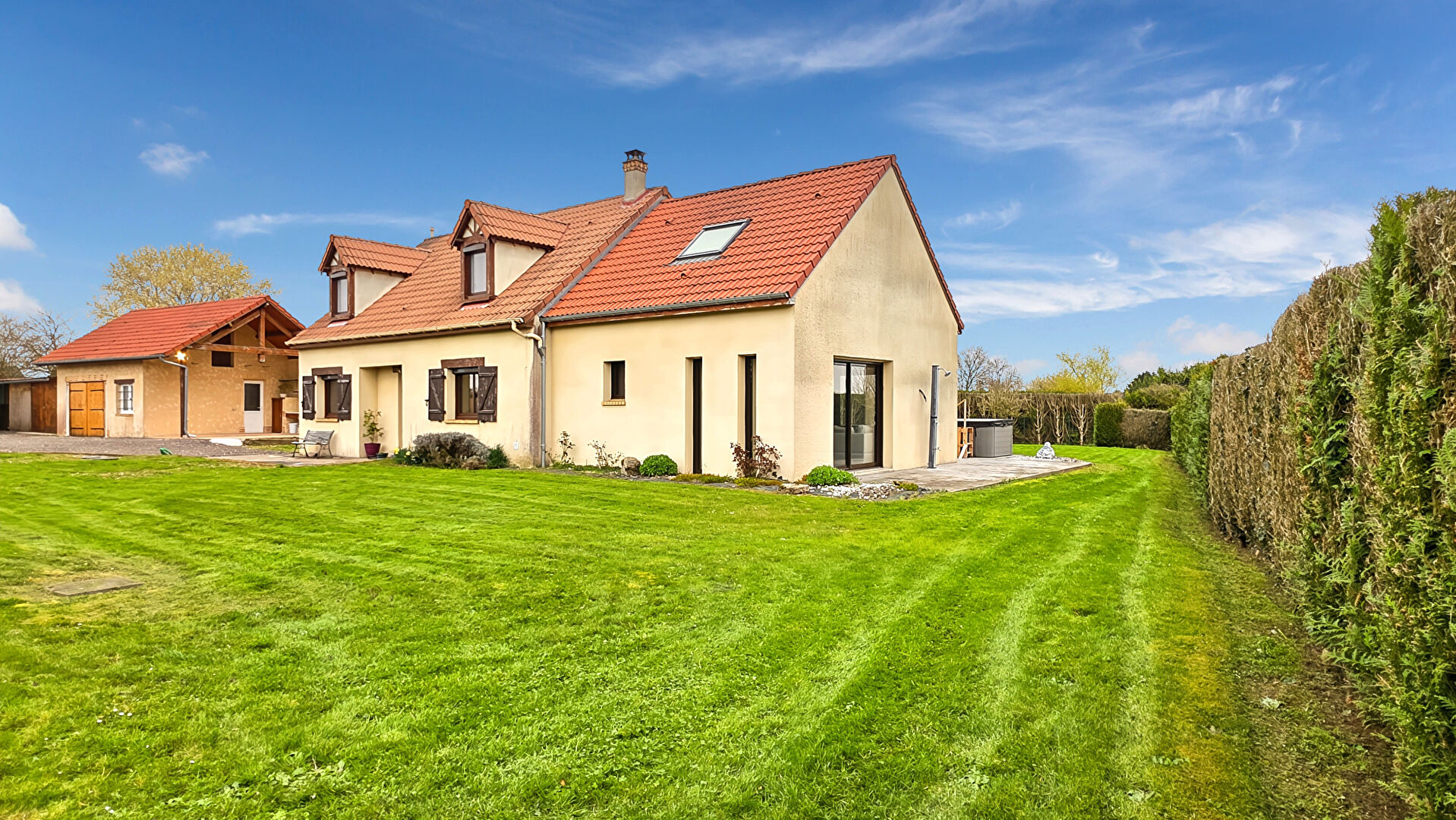 Maison ETREPAGNY (27150) 6 pi&egrave;ces 141.69 m&sup2;