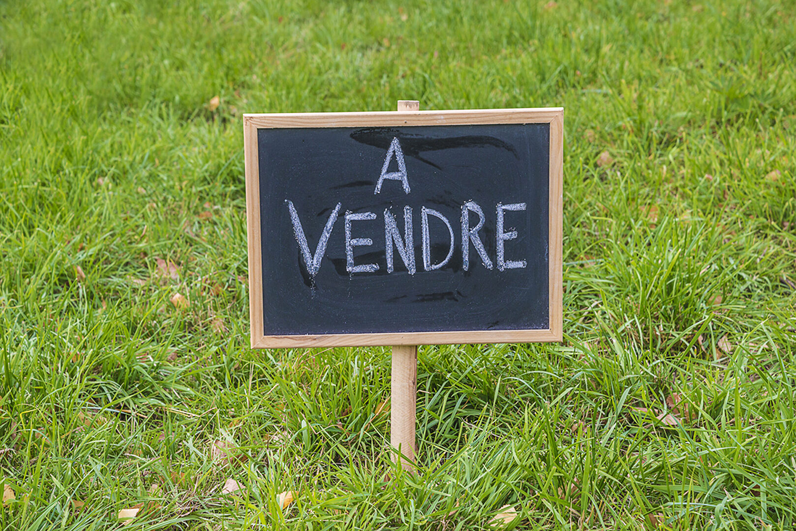 Terrain LE PETIT QUEVILLY (76140) 425.00 m&sup2;