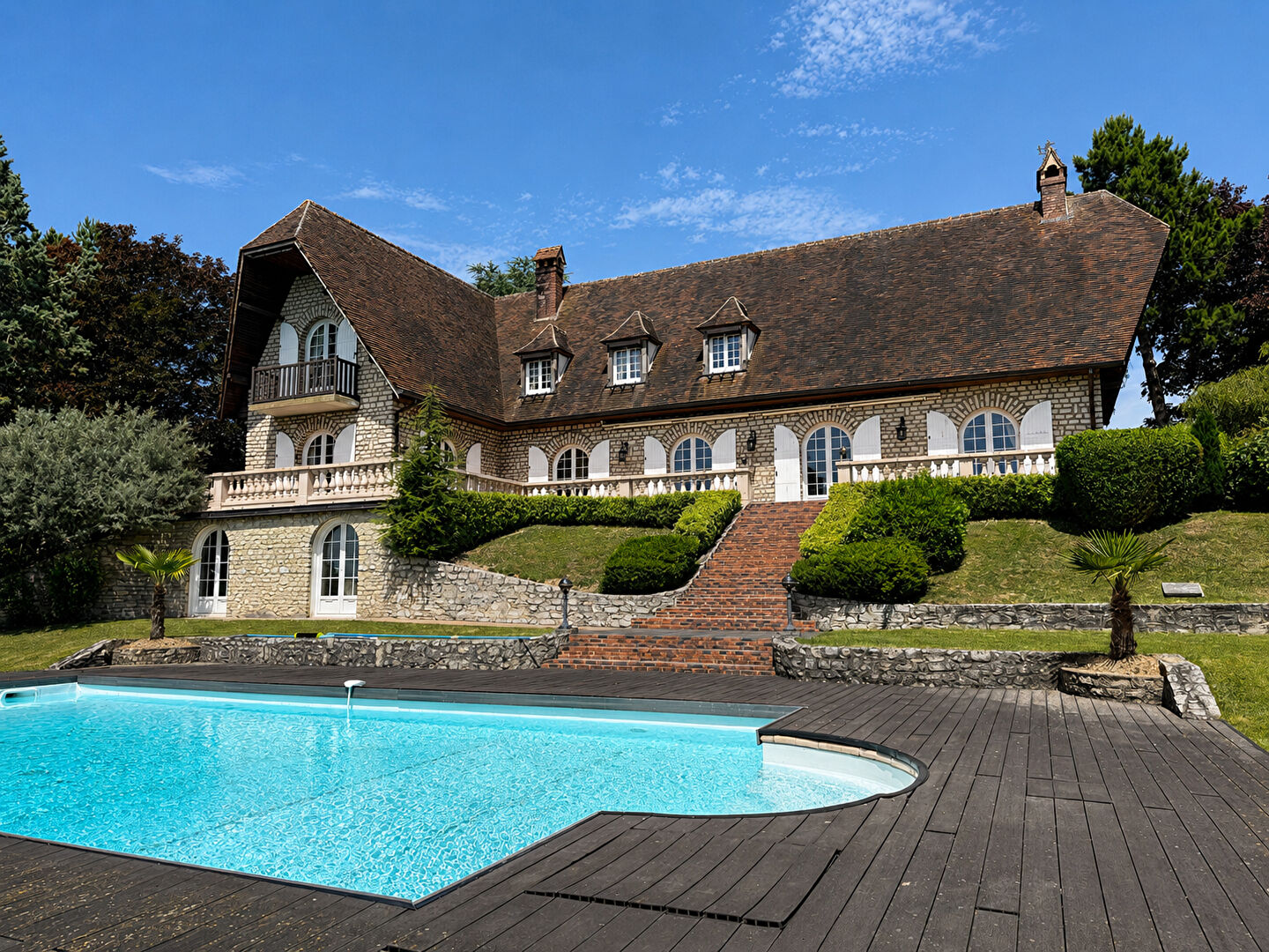 Maison BEAUVAIS (60000) 6 pi&egrave;ces 214.37 m&sup2;