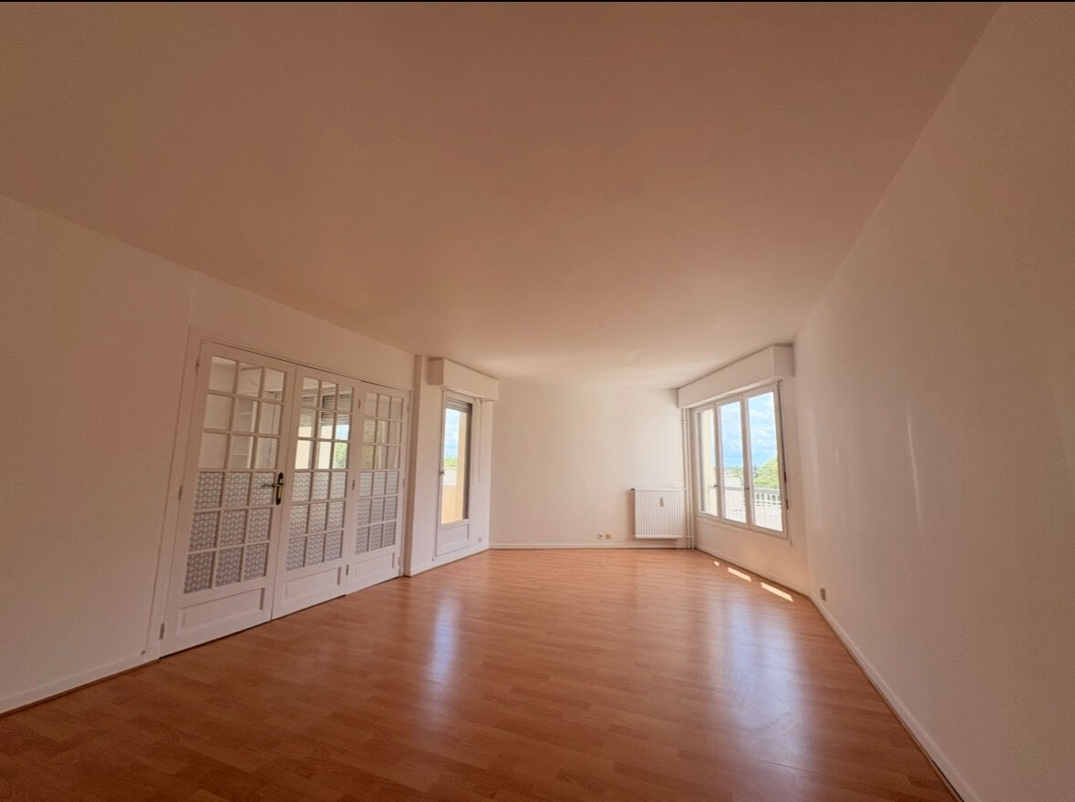 Appartement CERGY (95000) 3 pi&egrave;ces 68.15 m&sup2;