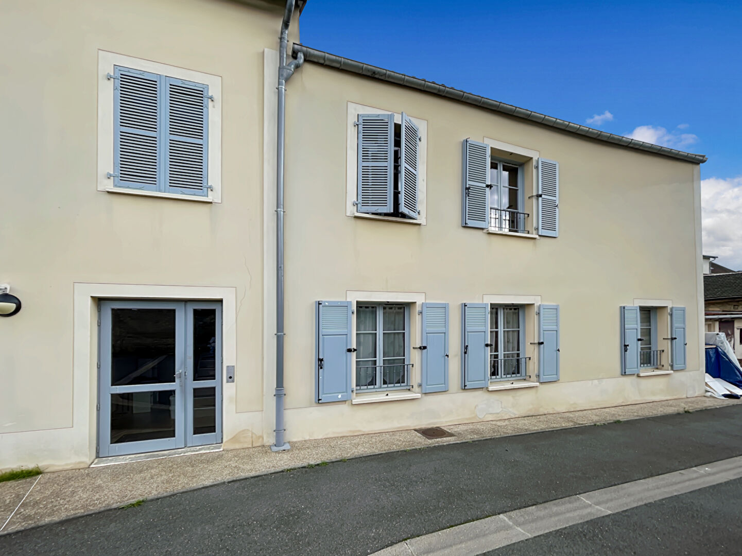 Appartement AUVERS SUR OISE (95430) 3 pi&egrave;ces 73.00 m&sup2;