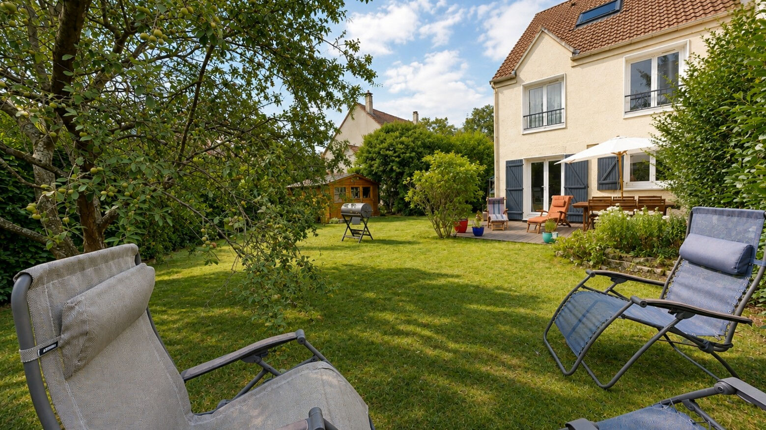 à 8 km de Saint-Ouen-l'Aumône 349 901 € Maison 7 pièces , 5 chambres 123.00 m² Avec jardin Voir le bien