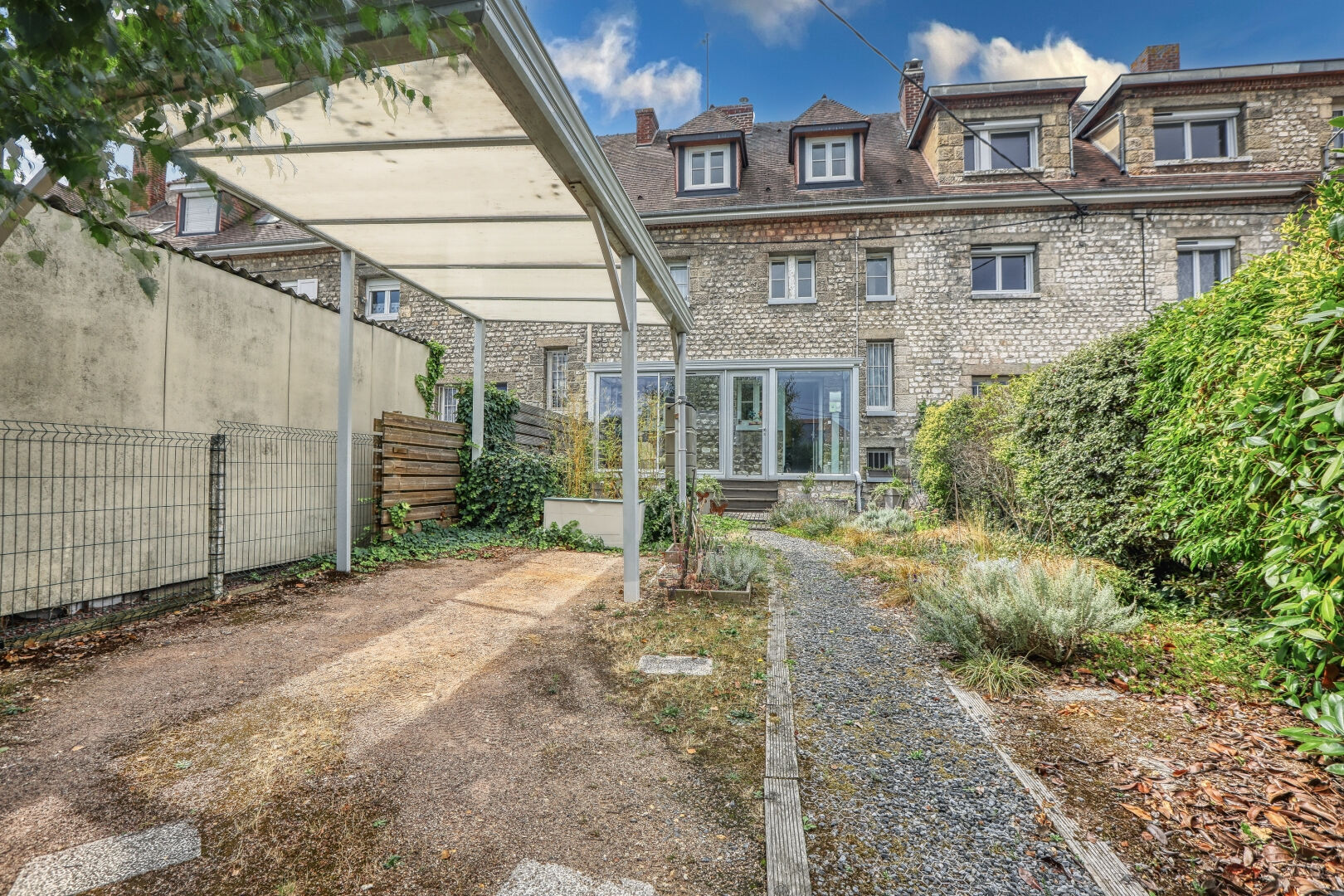 Maison SOTTEVILLE LES ROUEN (76300) 4 pi&egrave;ces 132.30 m&sup2;