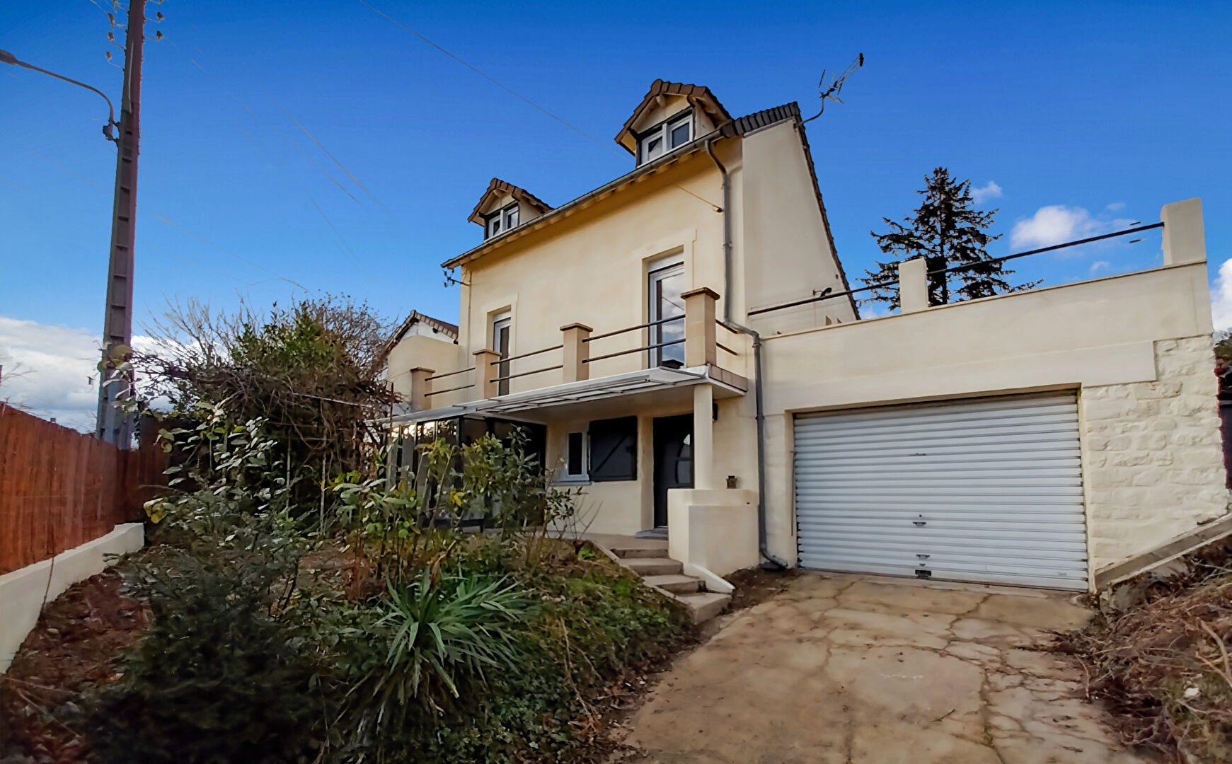 Maison JUZIERS (78820) 6 pi&egrave;ces 107.00 m&sup2;