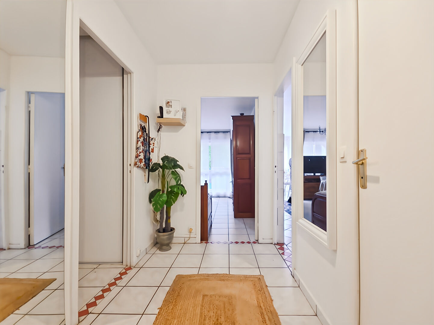 Appartement LES MUREAUX (78130) 5 pi&egrave;ces 93.00 m&sup2;