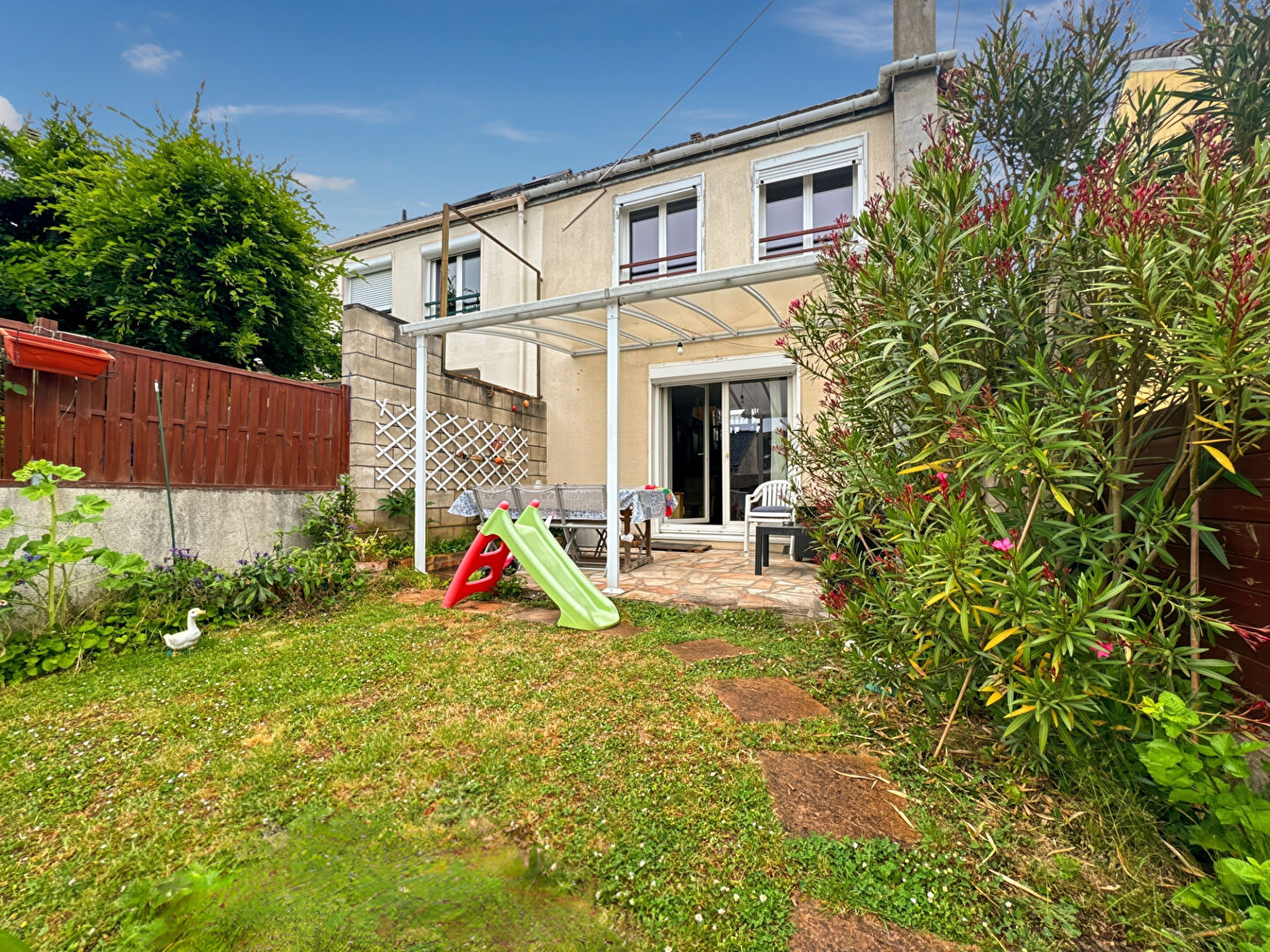 Maison Jouy le Moutier (95280) 4 pièces 85.00 m²