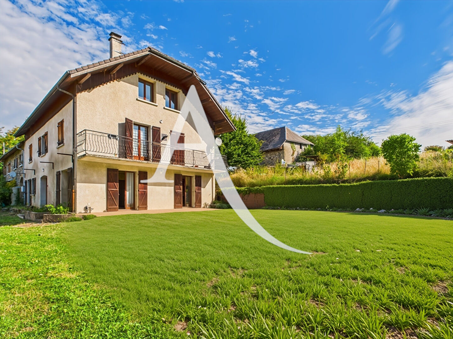 Maison SILLINGY (74330) 10 pièces 300.00 m²