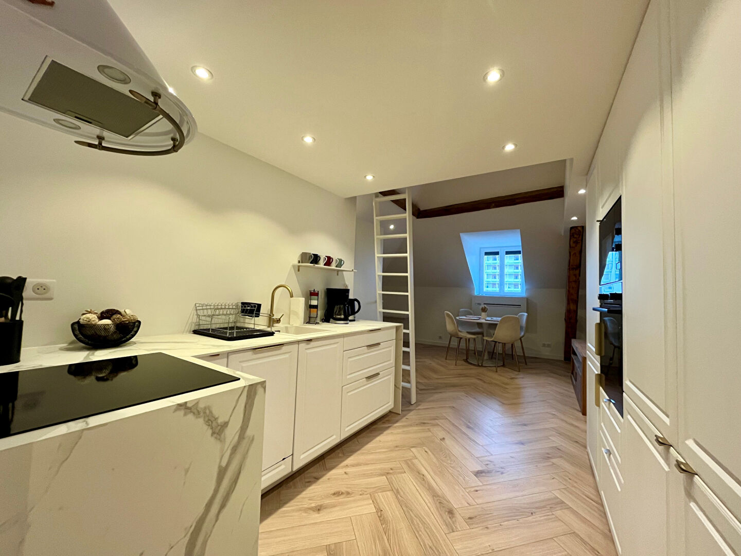 Appartement ANNECY (74000) 2 pi&egrave;ces 48.00 m&sup2;