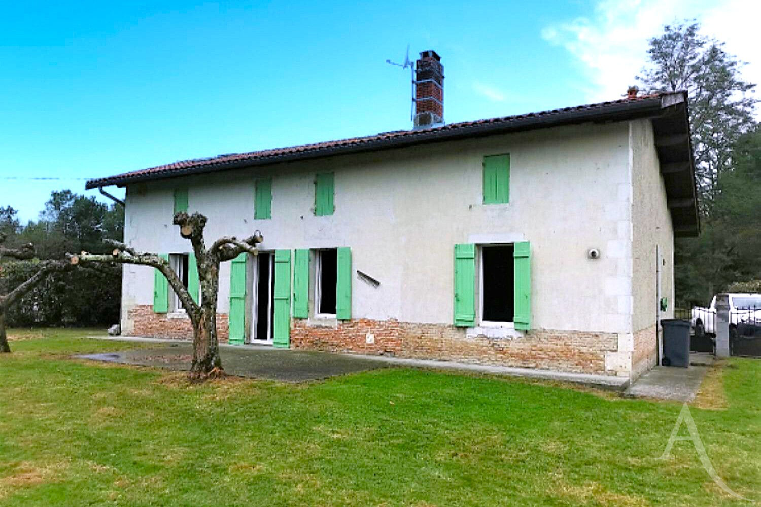 Maison LOUCHATS (33125) 5 pi&egrave;ces 146.00 m&sup2;
