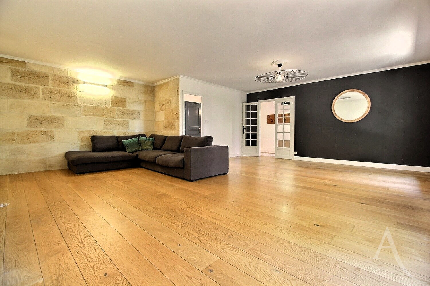 Maison Villenave D Ornon (33140) 8 pi&egrave;ces 157.00 m&sup2;