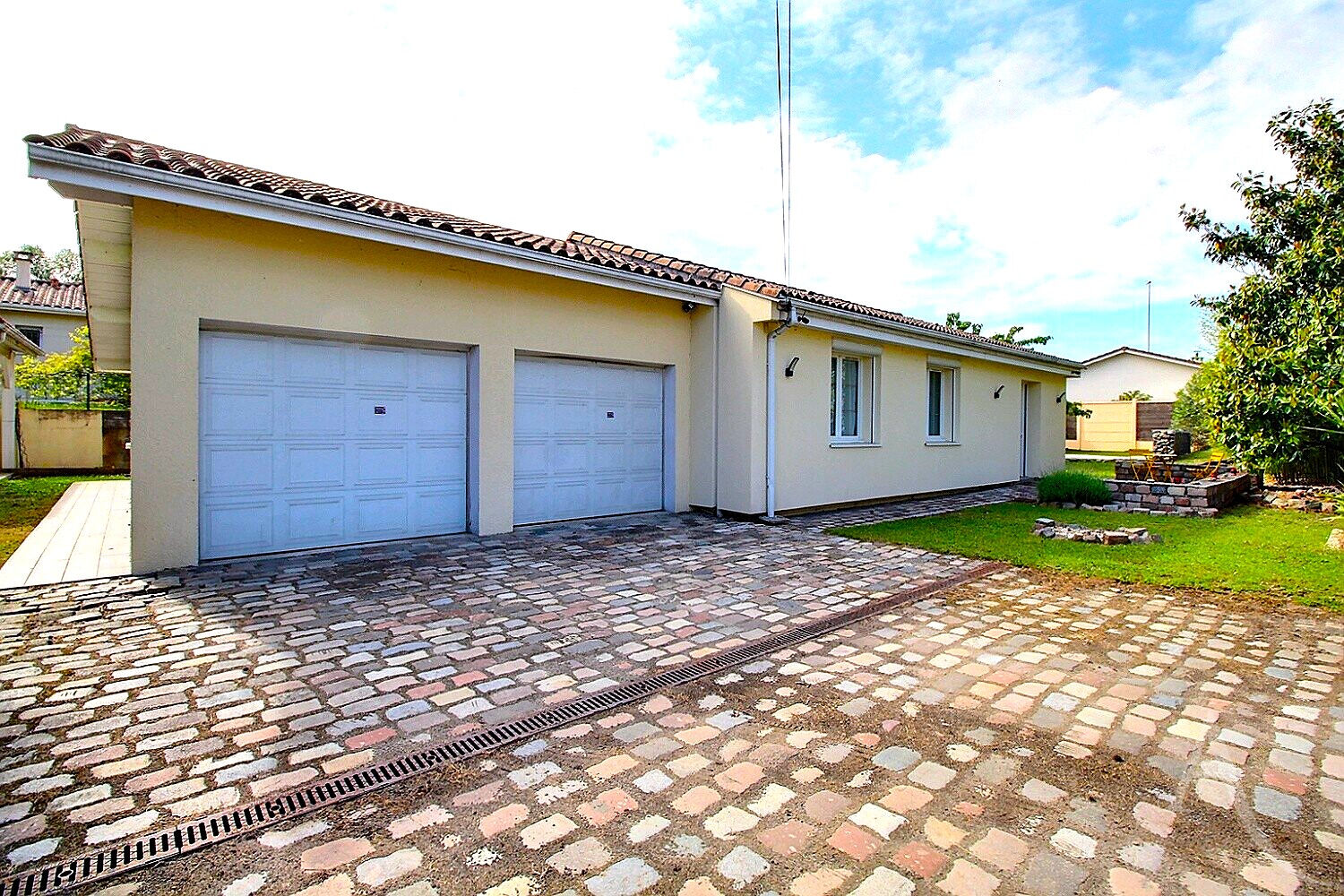 Maison VILLENAVE D ORNON (33140) 5 pièces 103.00 m²
