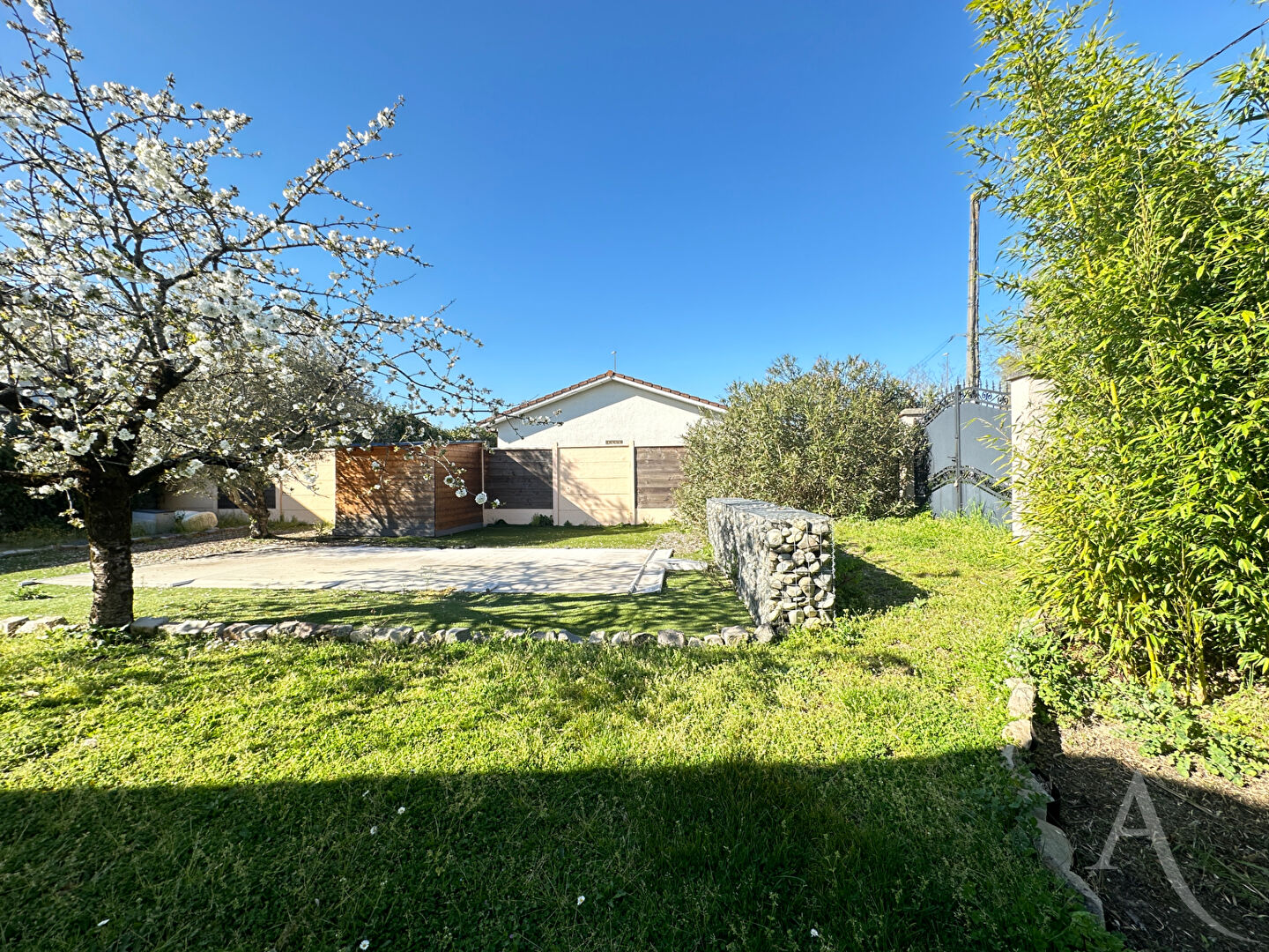 Maison VILLENAVE D ORNON (33140) 5 pi&egrave;ces 103.00 m&sup2;