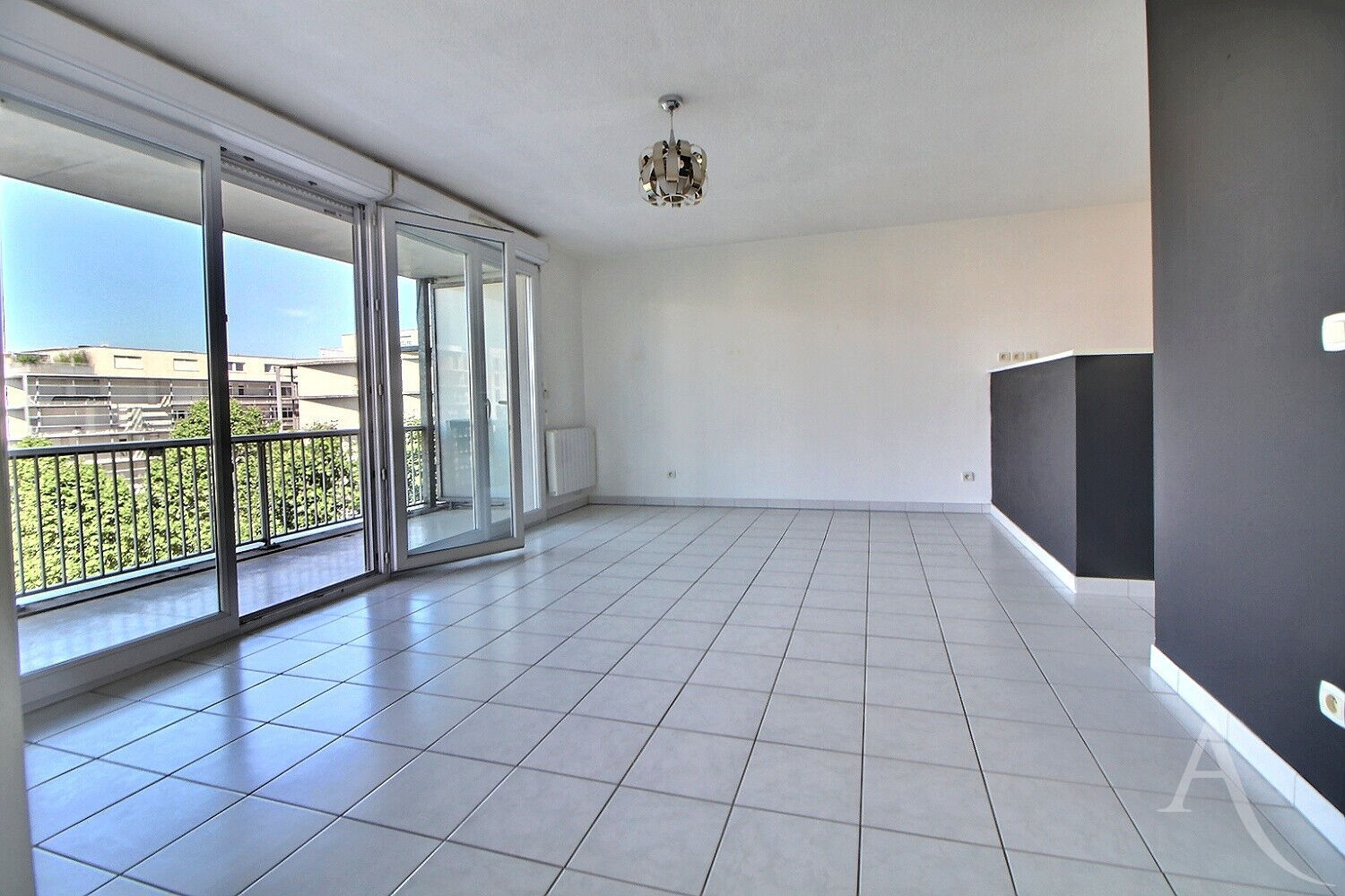 Appartement BORDEAUX (33800) 2 pièces 46.75 m²