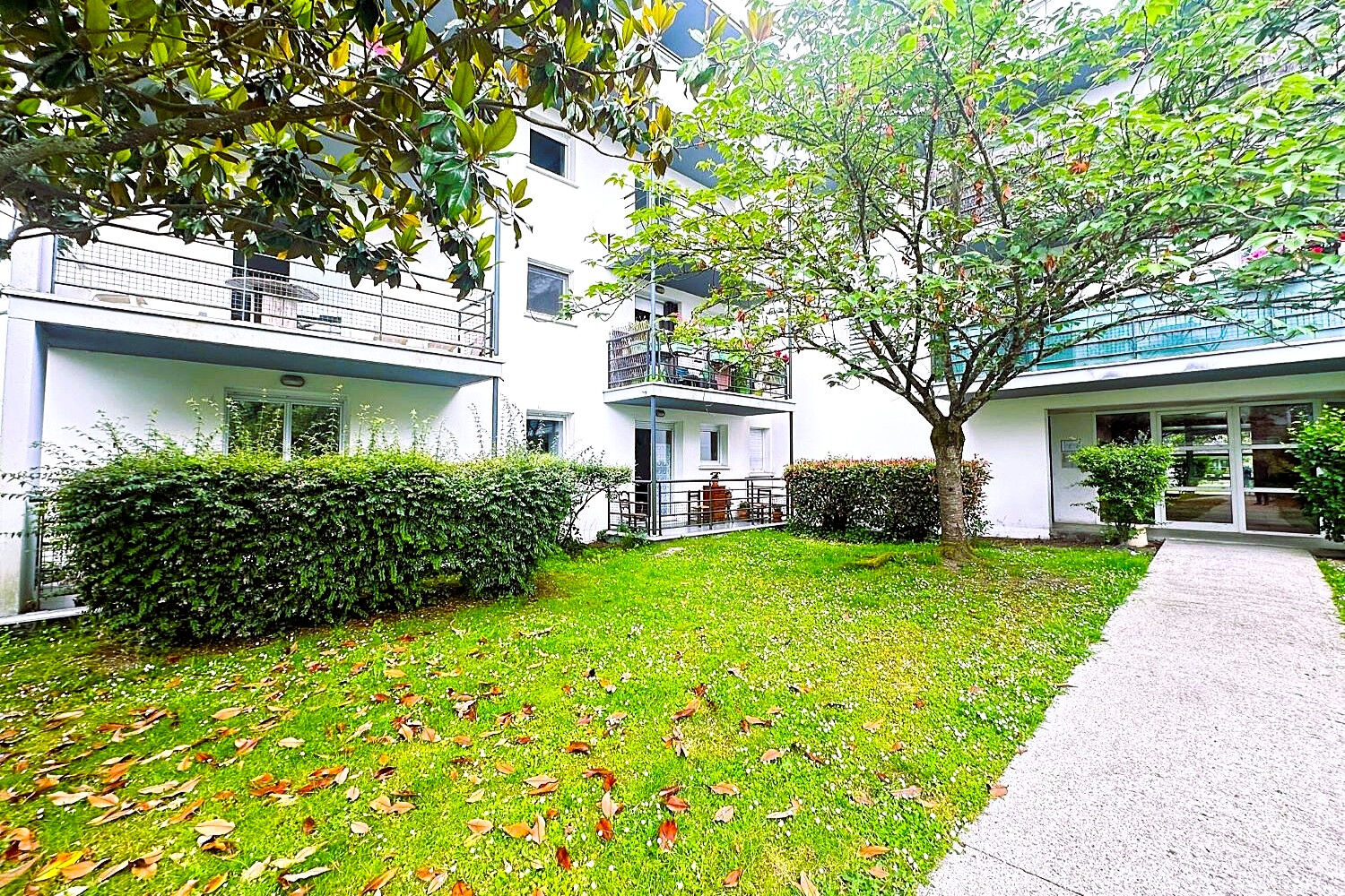 Appartement BEGLES (33130) 2 pièces 52.00 m²