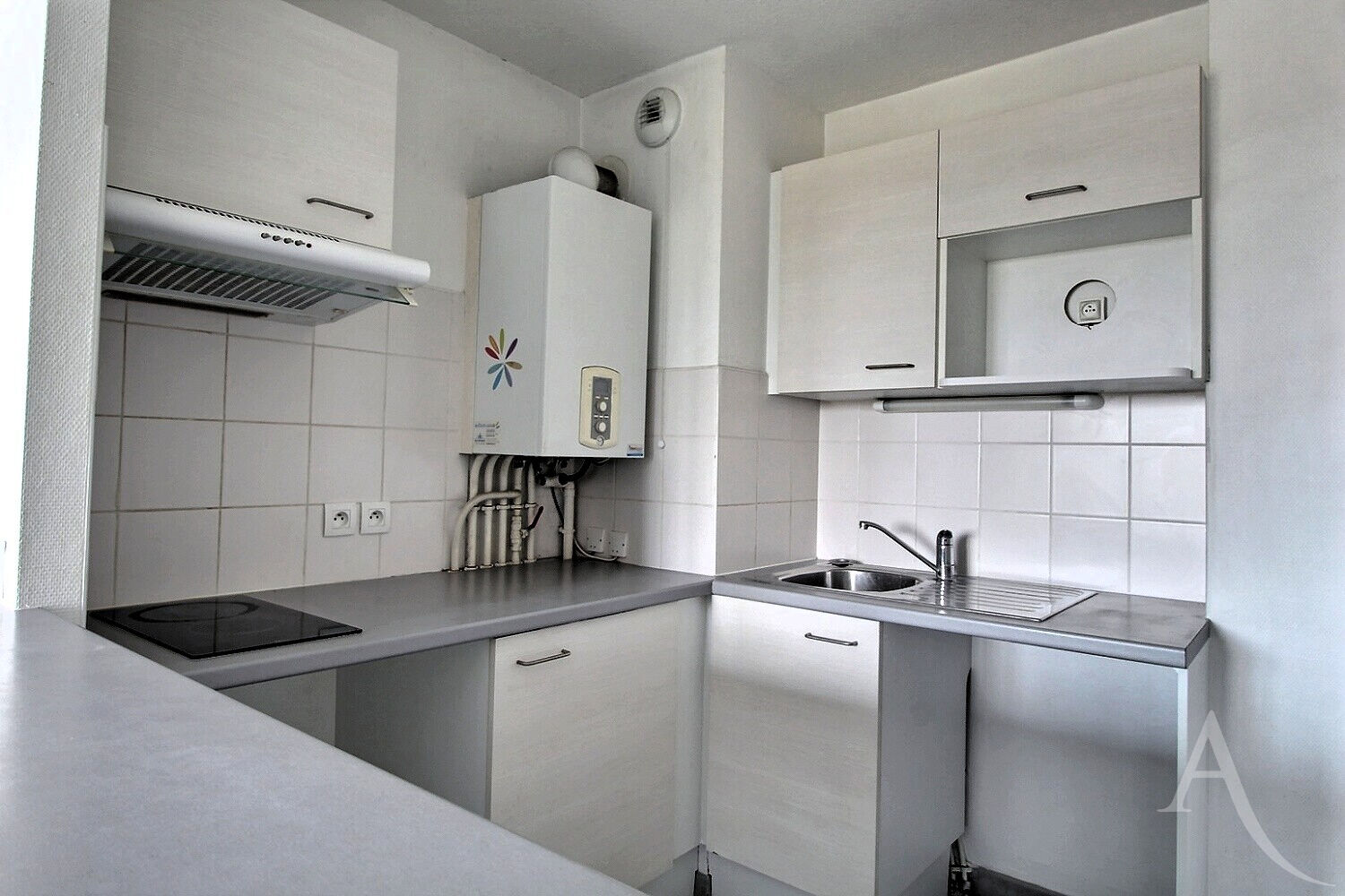 Appartement BEGLES (33130) 2 pi&egrave;ces 46.00 m&sup2;