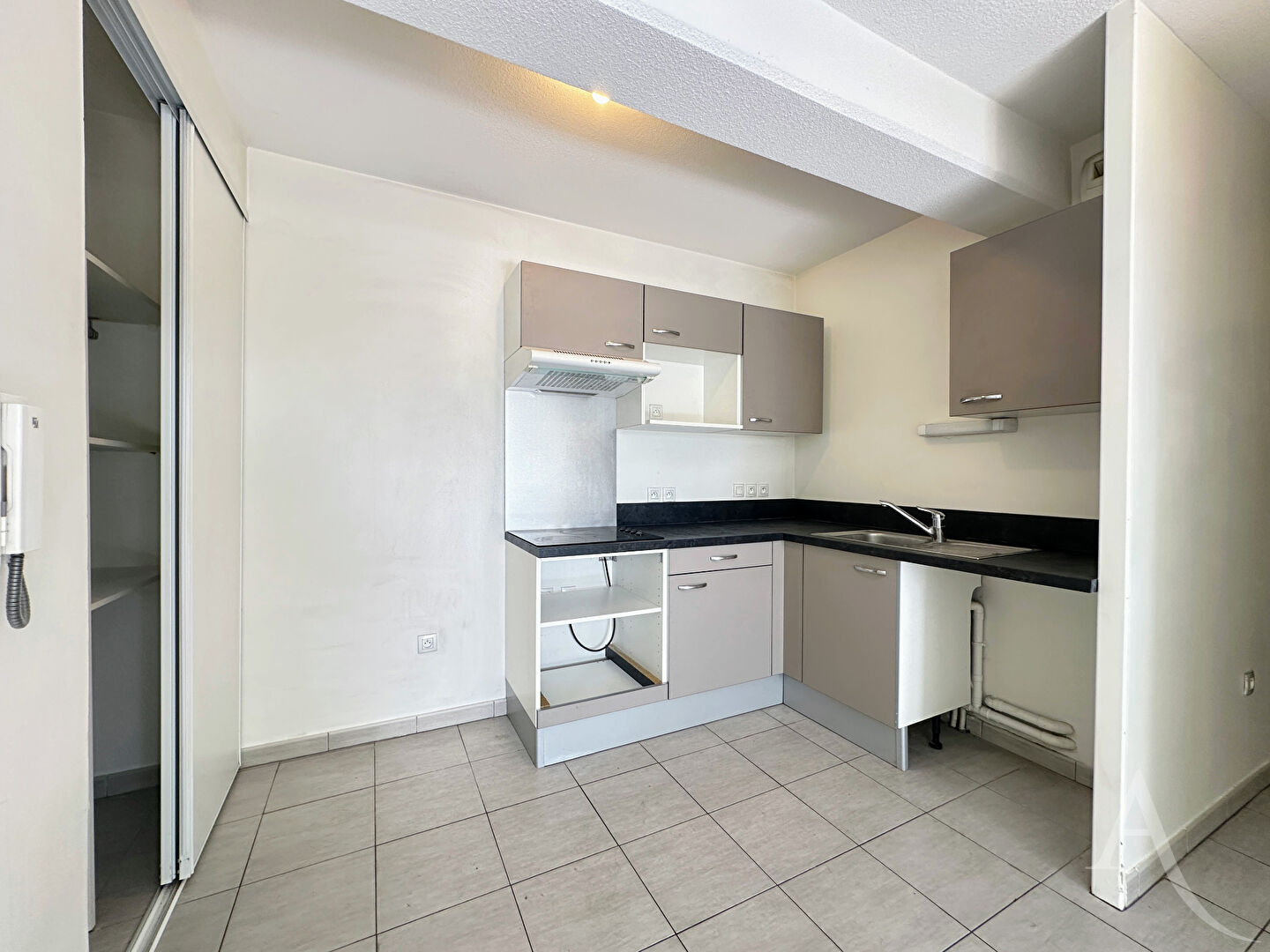 Appartement BEGLES (33130) 3 pi&egrave;ces 60.00 m&sup2;