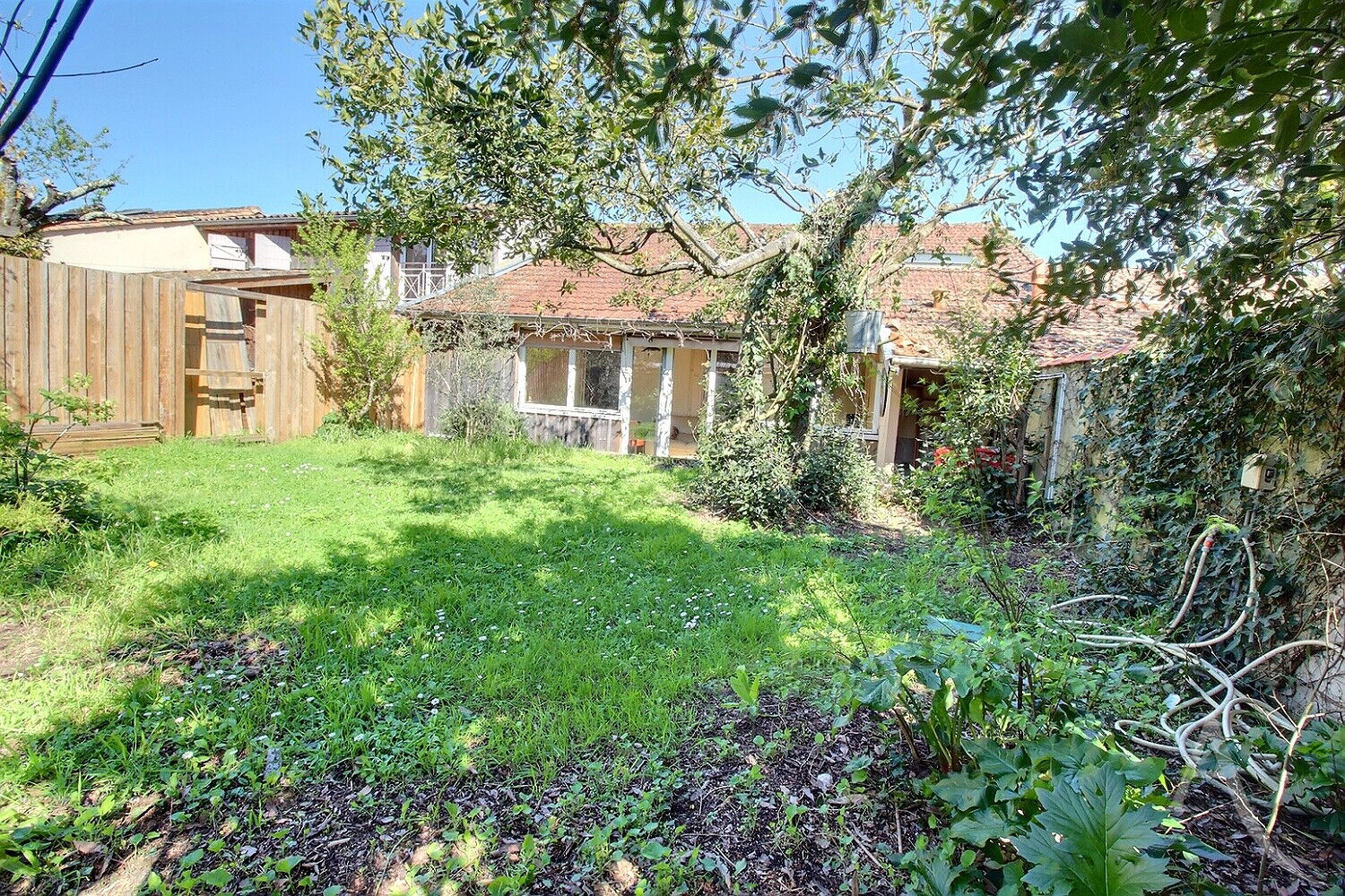 Maison BEGLES (33130) 3 pi&egrave;ces 95.00 m&sup2;