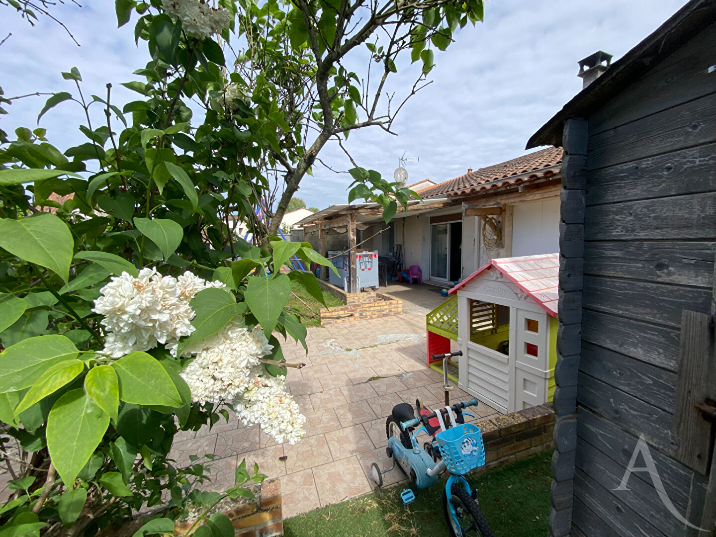 Maison BEGLES (33130) 3 pi&egrave;ces 74.00 m&sup2;