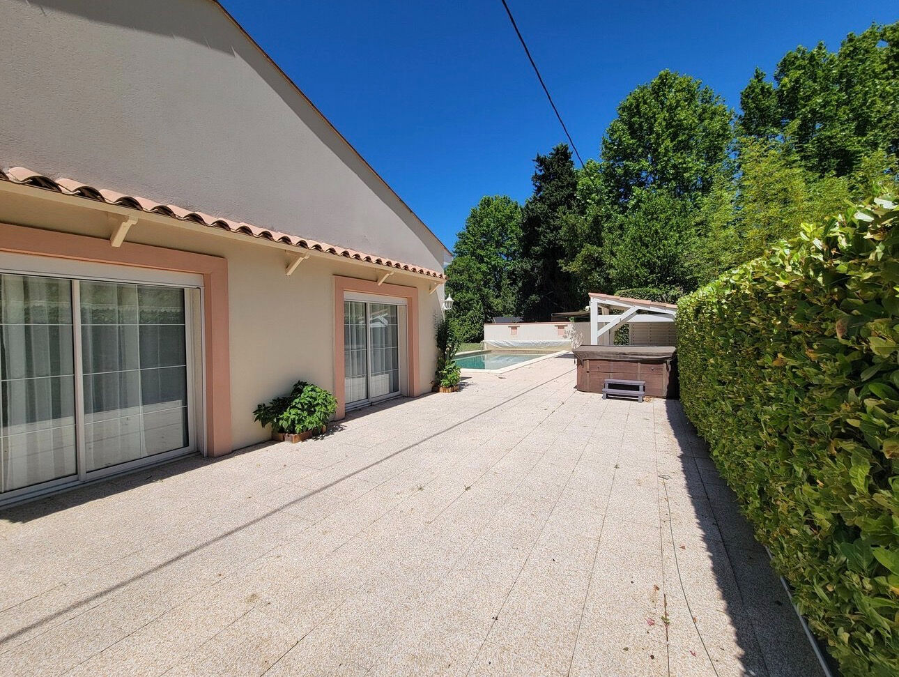 Maison thuir (66300) 6 pi&egrave;ces 150.00 m&sup2;