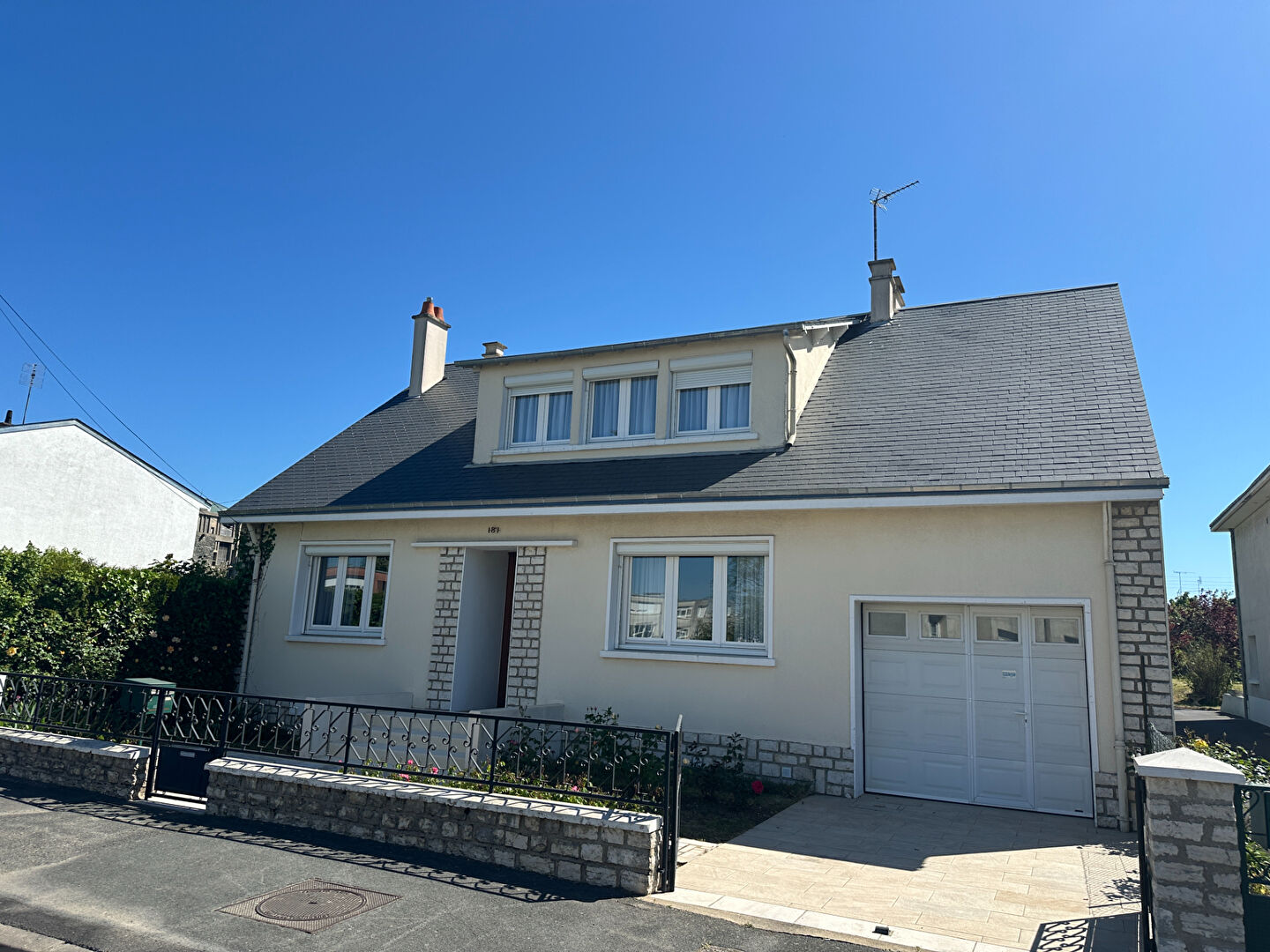 Maison CHATEAUROUX (36000) 5 pi&egrave;ces 113.00 m&sup2;