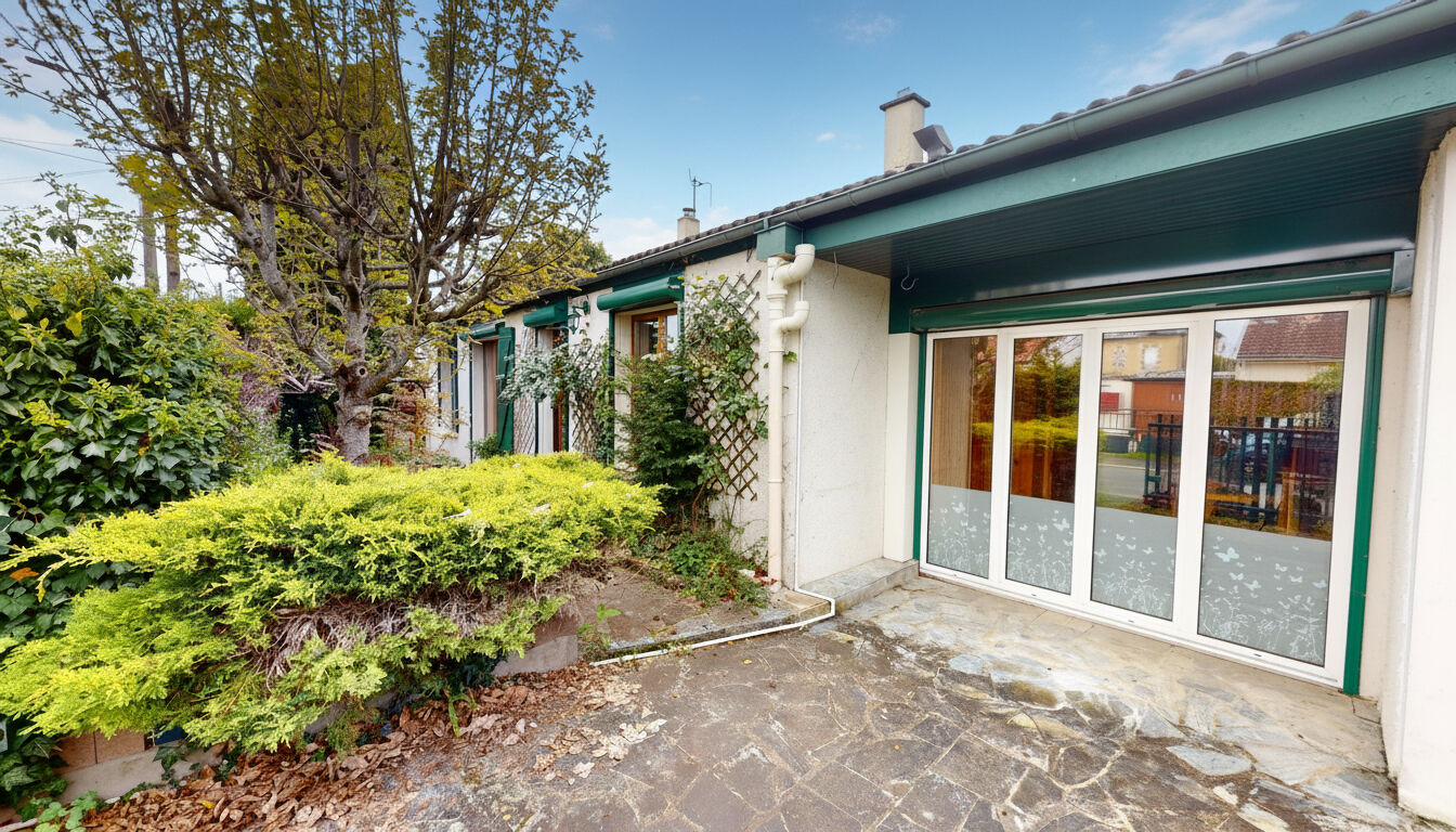 Maison Ch&acirc;teauroux (36000) 5 pi&egrave;ces 104.00 m&sup2;