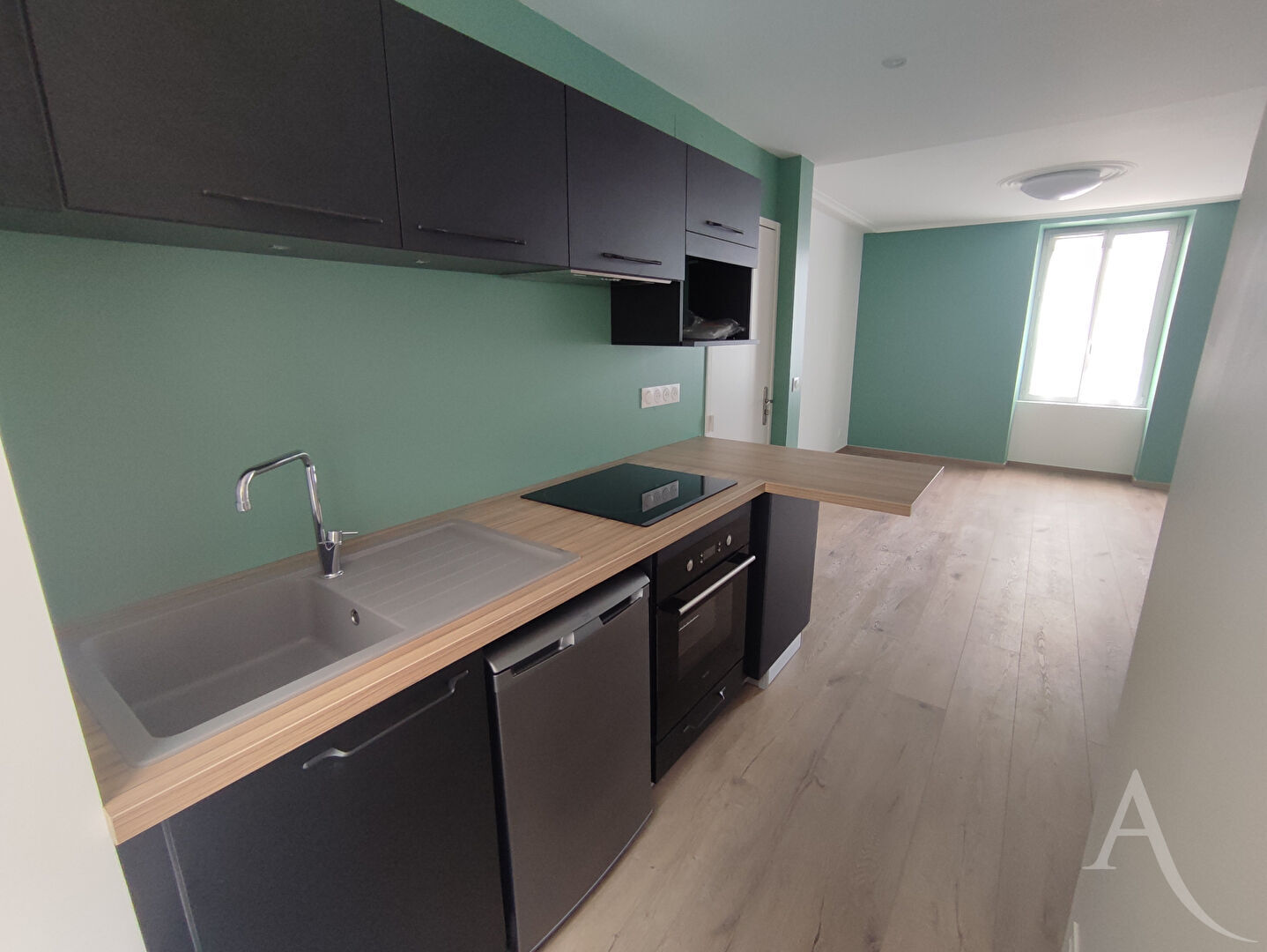 Appartement CHATEAUROUX (36000) 1 pièce 24.21 m²