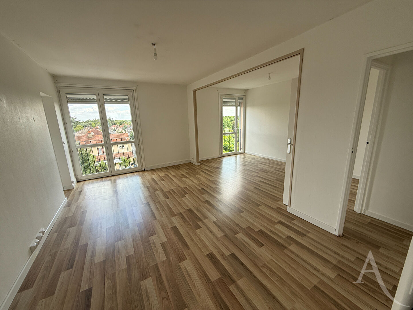 Appartement Ch&acirc;teauroux (36000) 3 pi&egrave;ces 64.75 m&sup2;