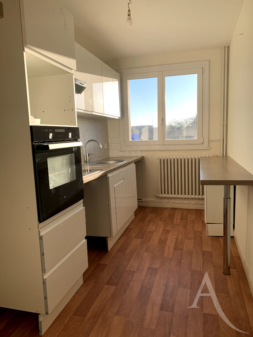 Appartement Châteauroux (36000) 2 pièces 47.81 m²