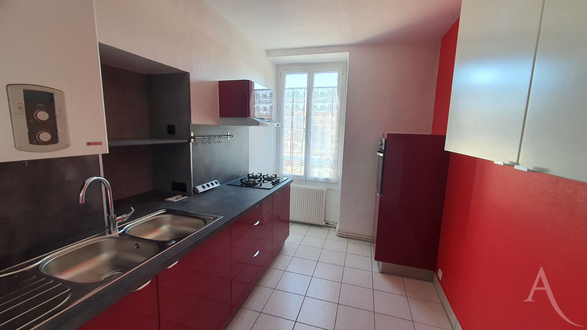 Appartement CHATEAUROUX (36000) 3 pièces 53.00 m²