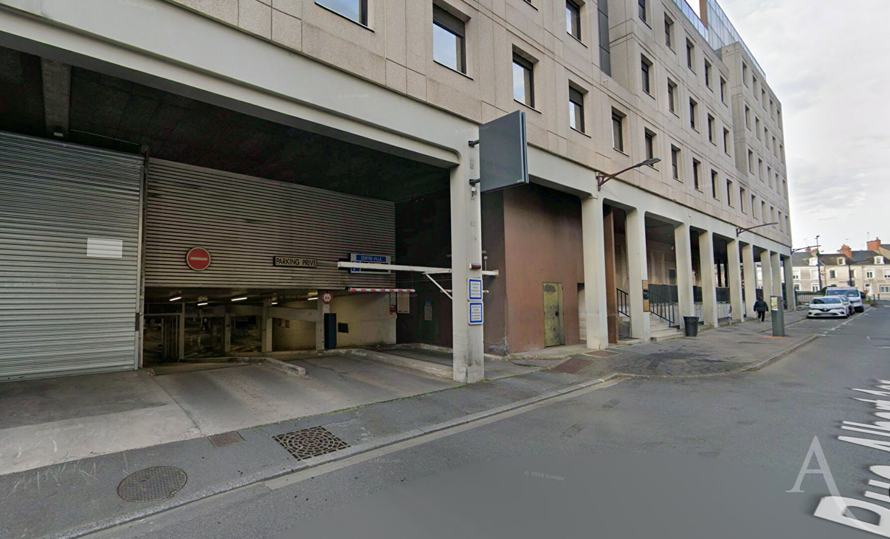 Parking / box CHATEAUROUX (36000)