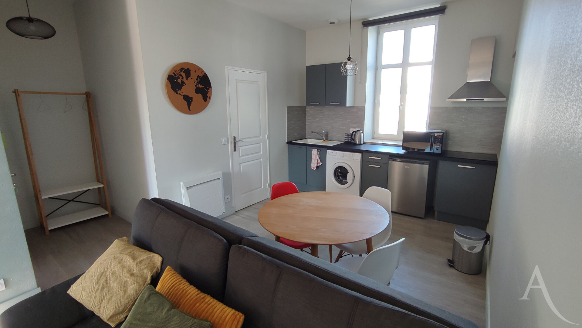 Appartement CHATEAUROUX (36000) 1 pièce 31.32 m²